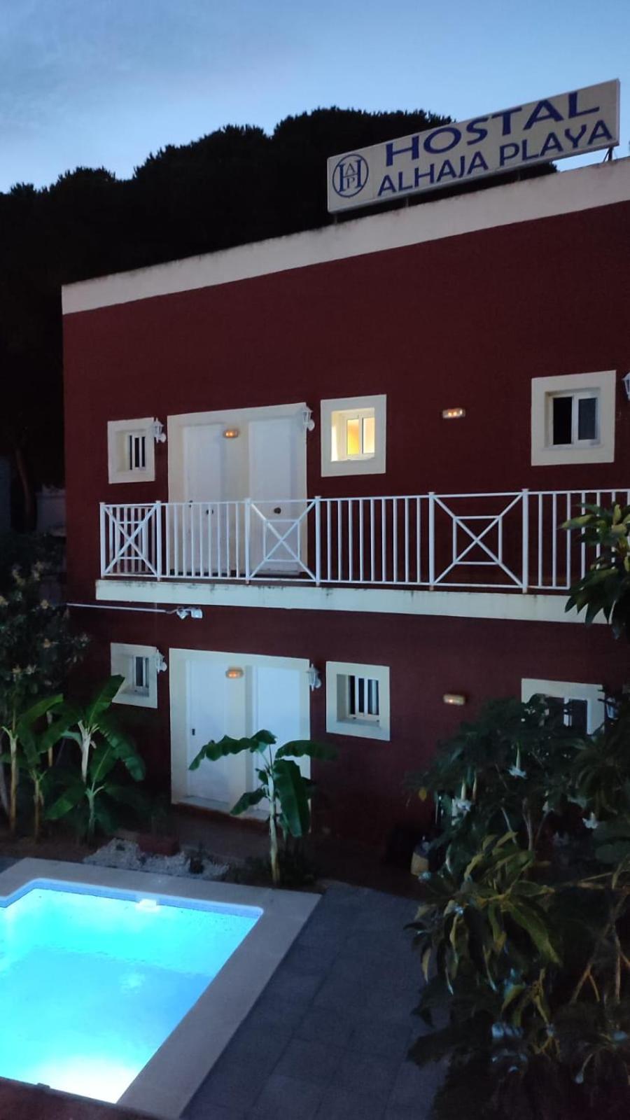 Hostal Alhaja Playa