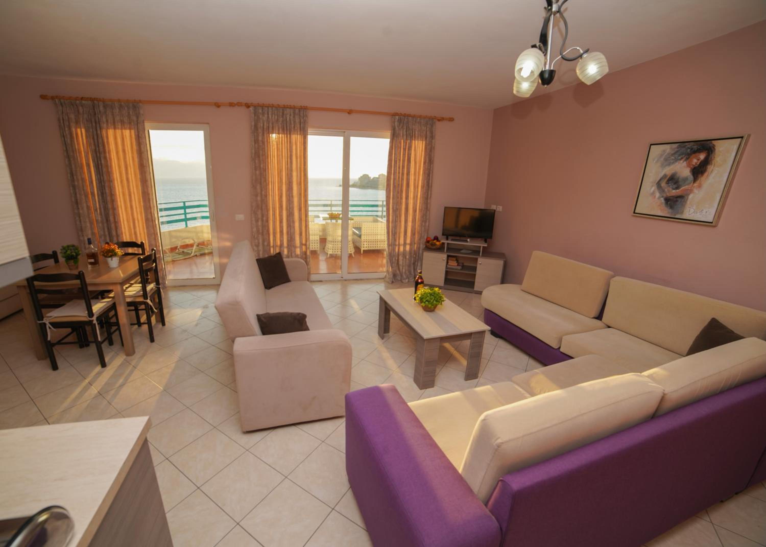 Apartments Serxhio