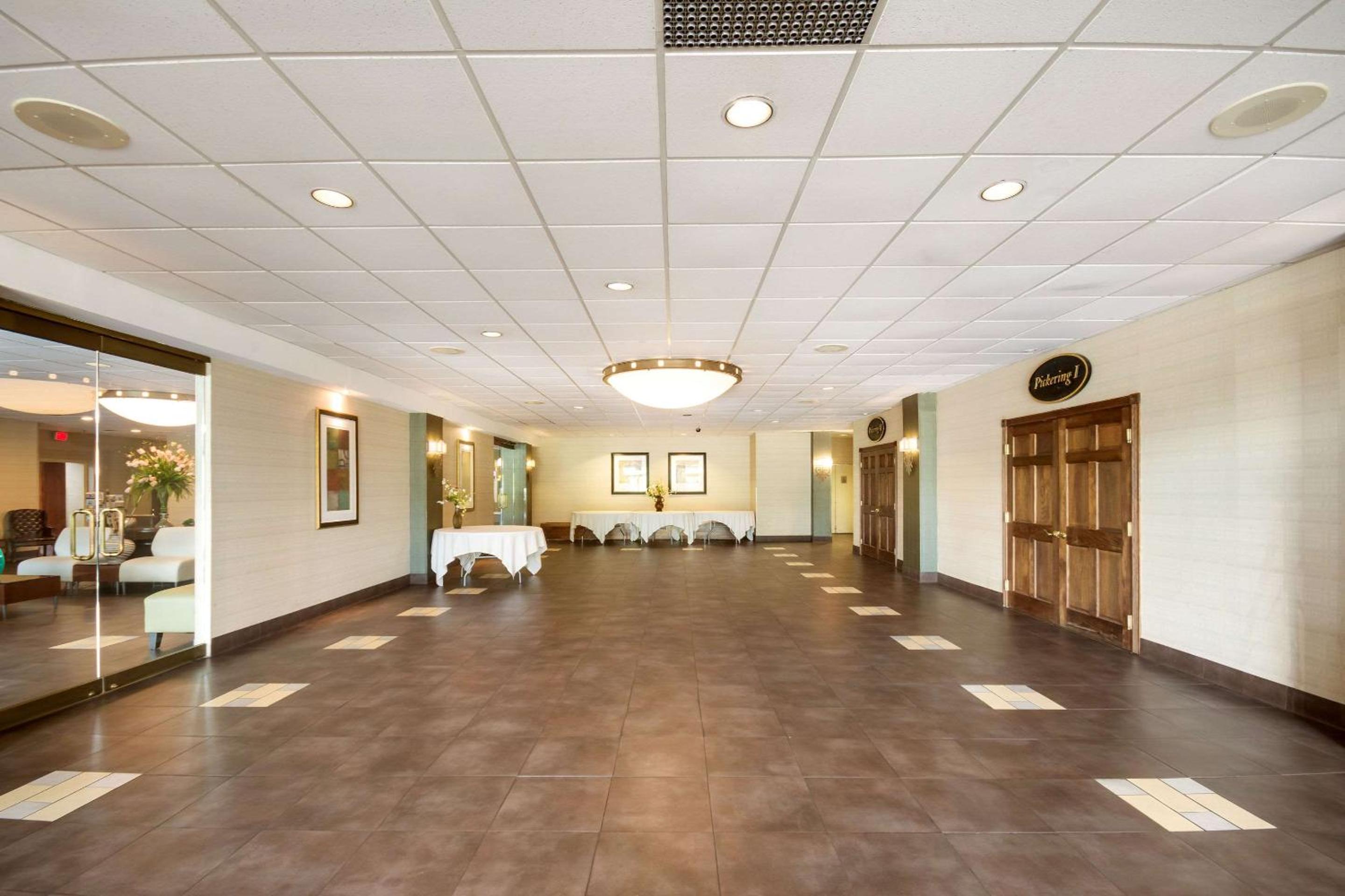 Exton Hotel and Conference Center - Property Image 6