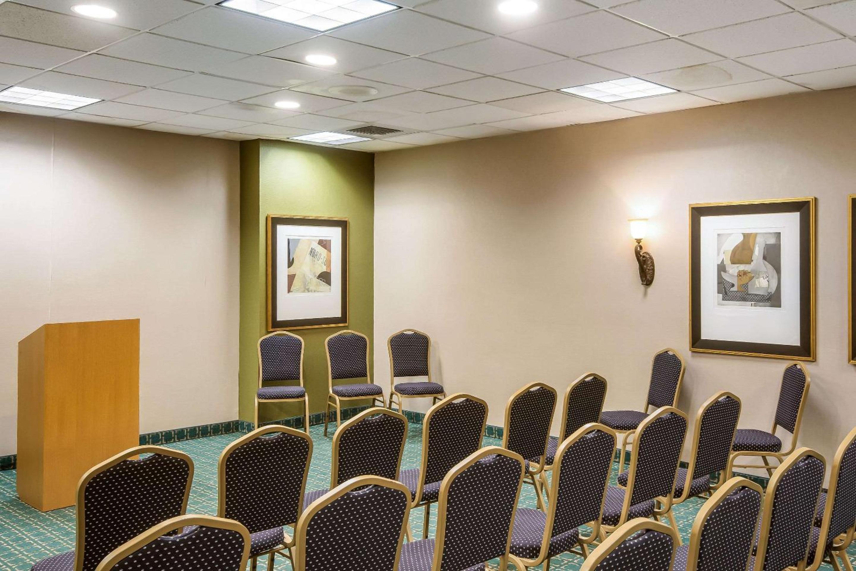 Philadelphia Vacations - Exton Hotel and Conference Center - Property Image 4