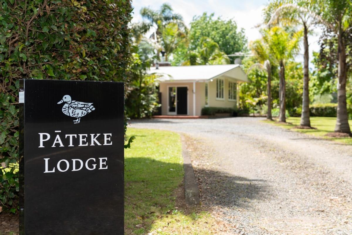 Pāteke Lodge view 5