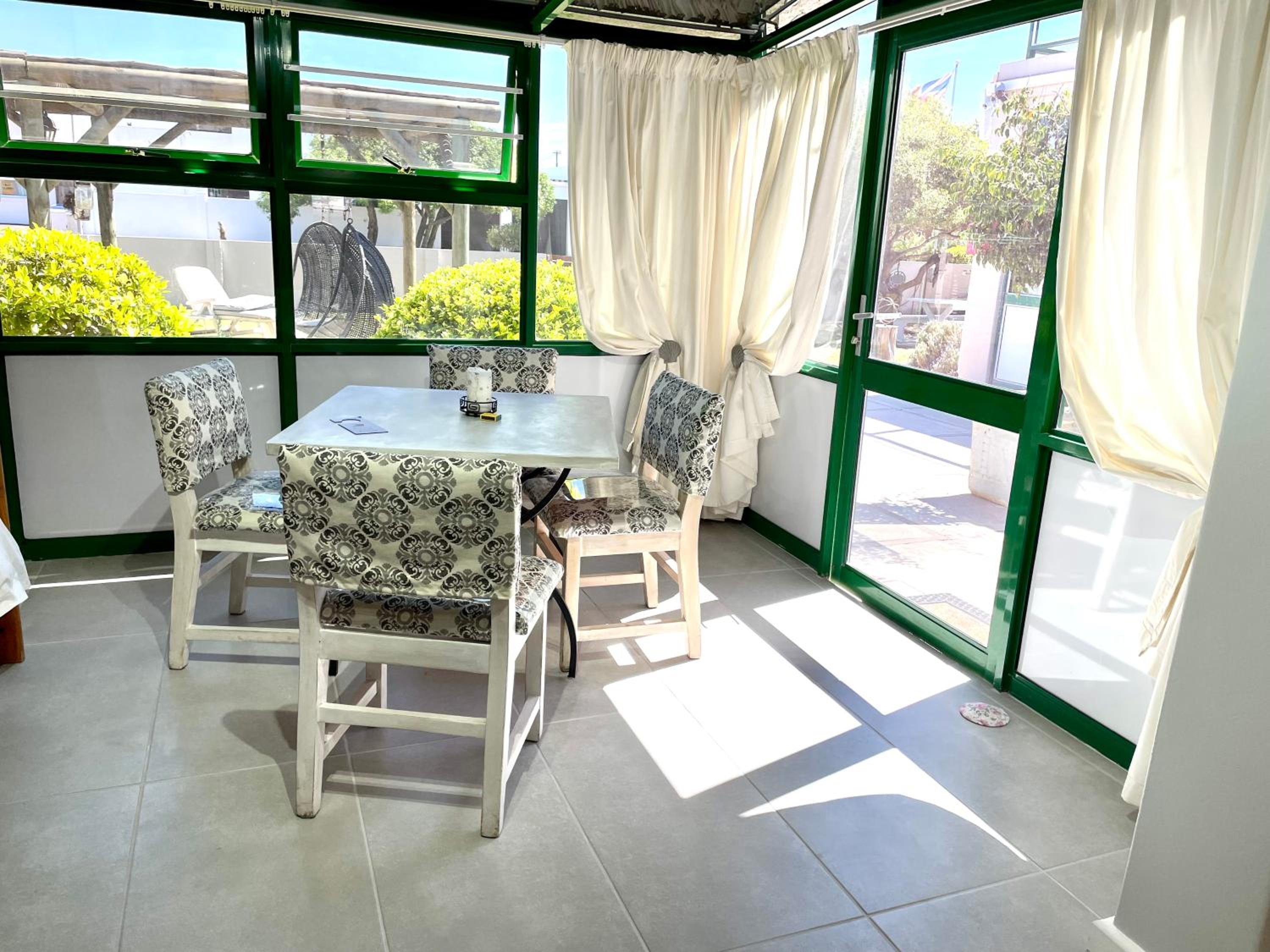 Sandra's Guest House