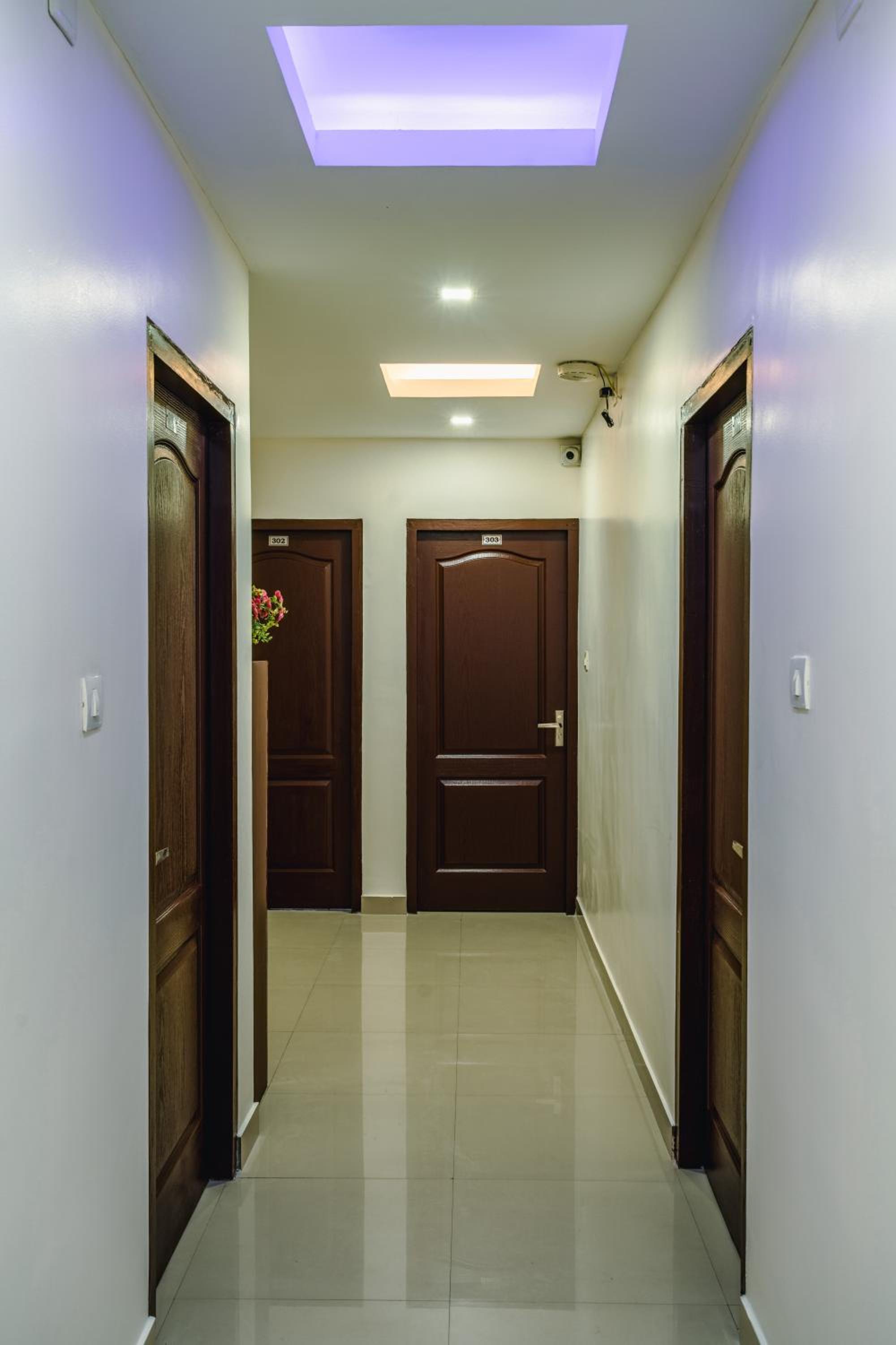 Cochin Vacations - Almas Residency - Property Image 9