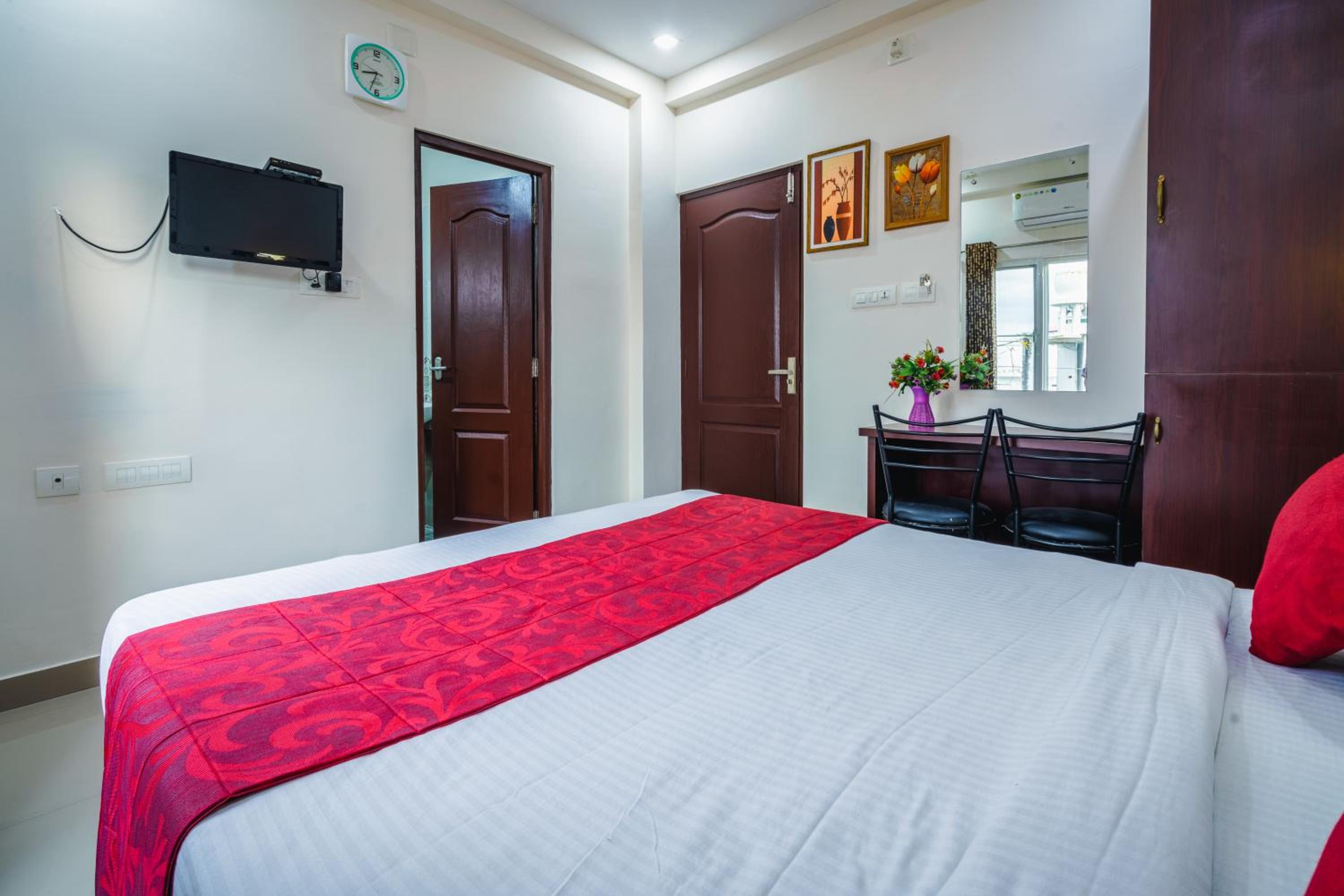 Cochin Vacations - Almas Residency - Property Image 6