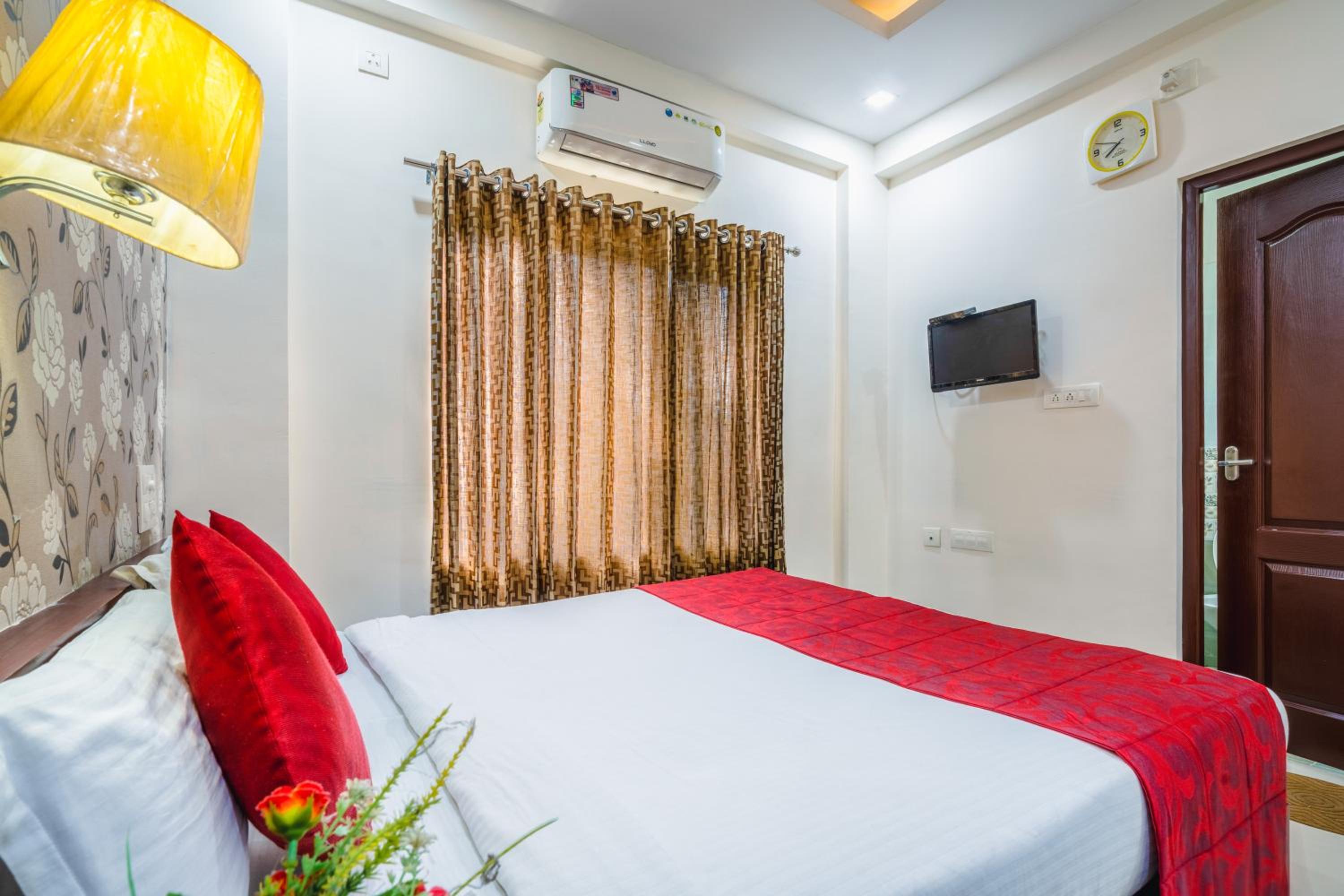 Cochin Vacations - Almas Residency - Property Image 7