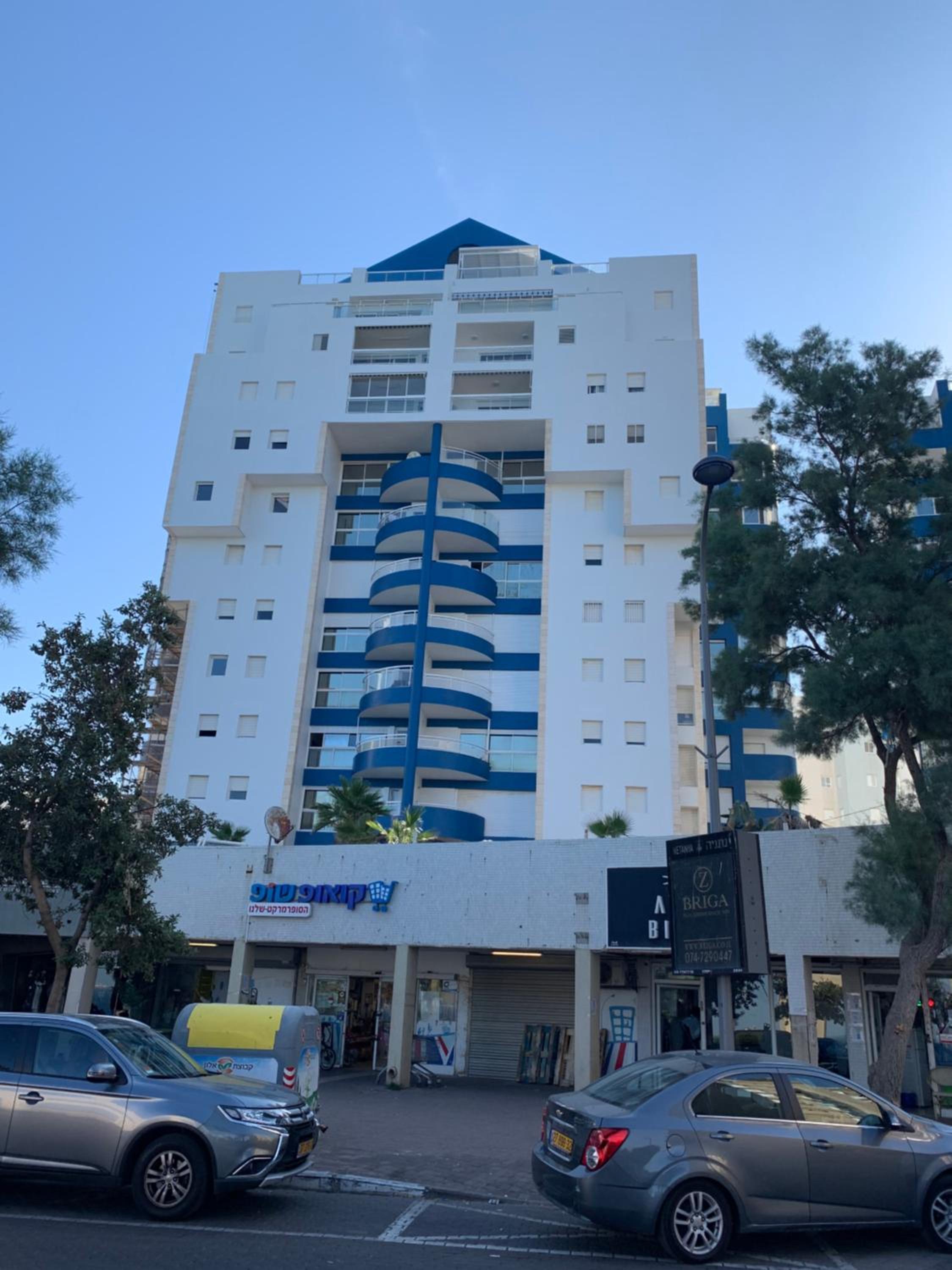 Royal Beach Front Apartments