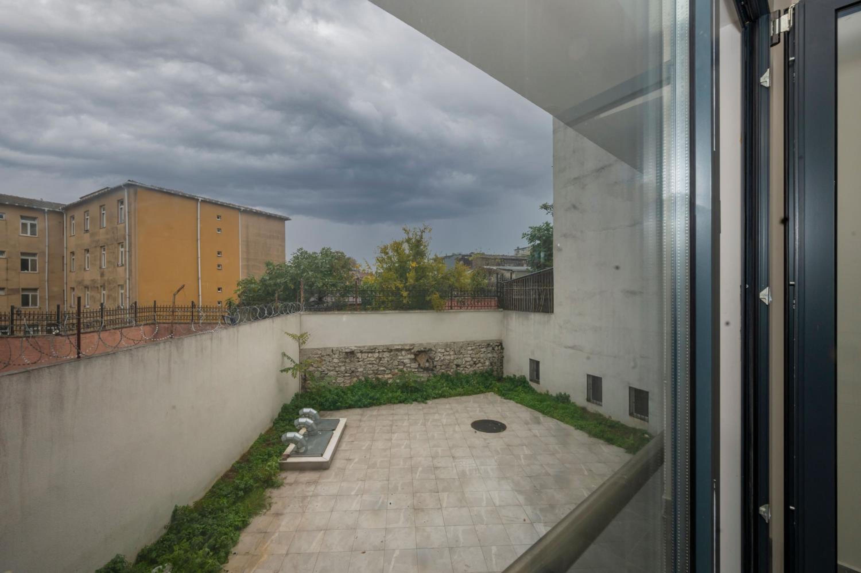 KA Hotel & Suites - Image 28