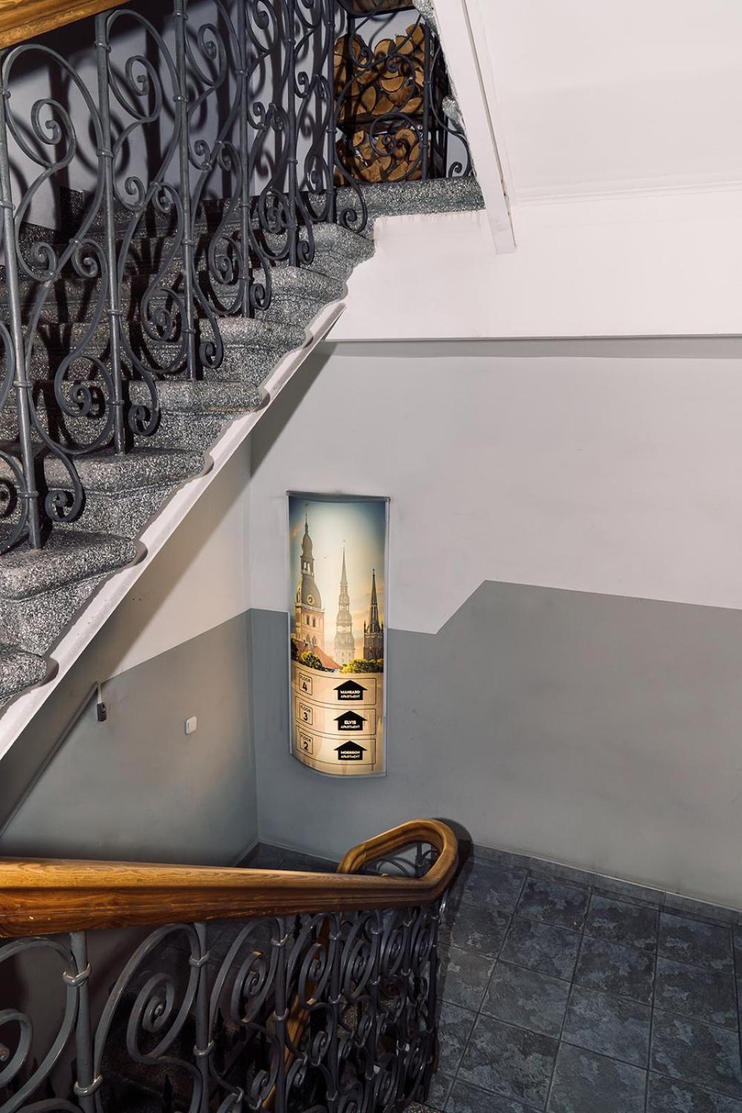 MORRISON apartment/15 guests/7bedrooms/Riga Old Town