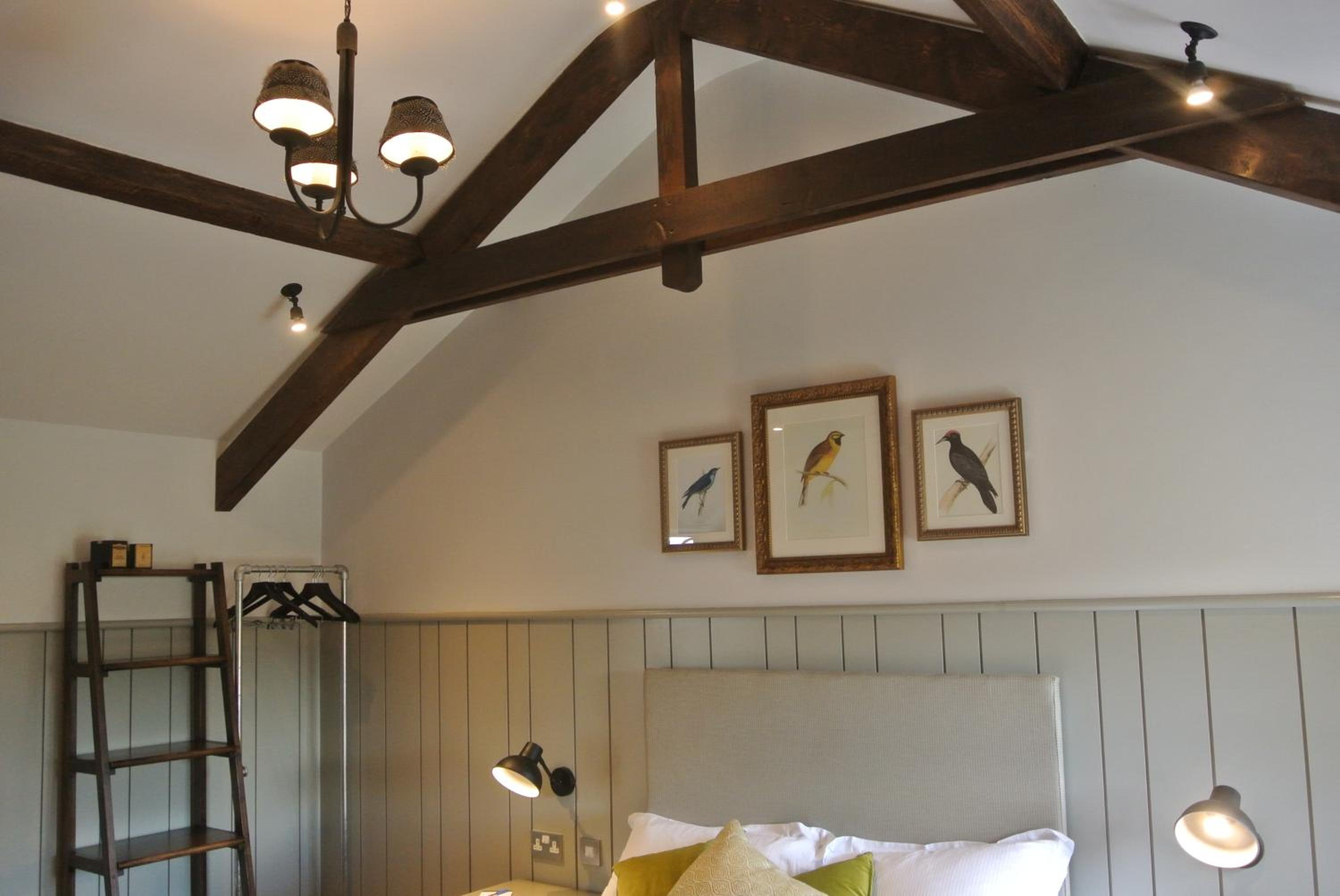 The Crown Pub, Dining & Rooms