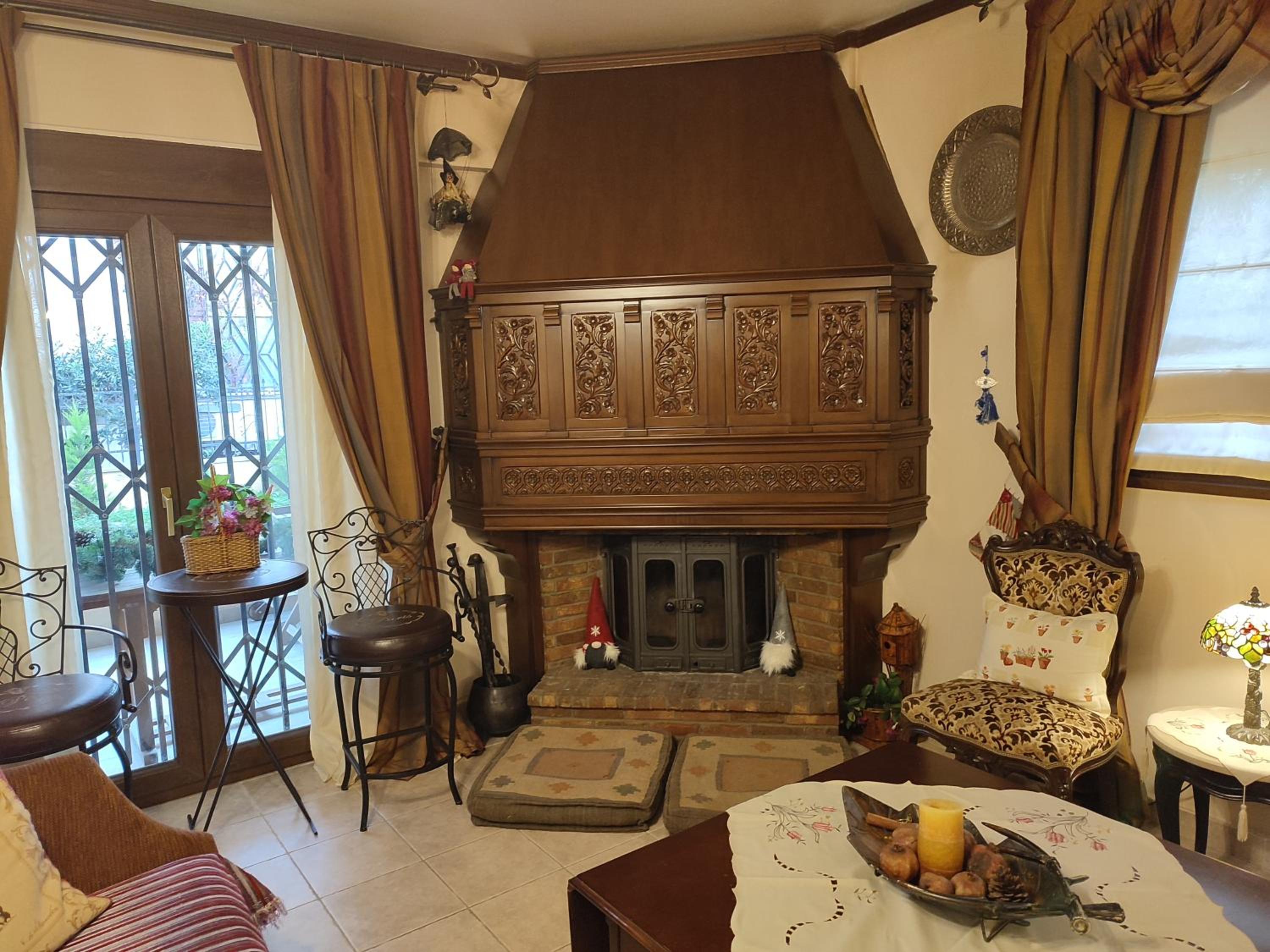 British Wood 'n Stone House view 4