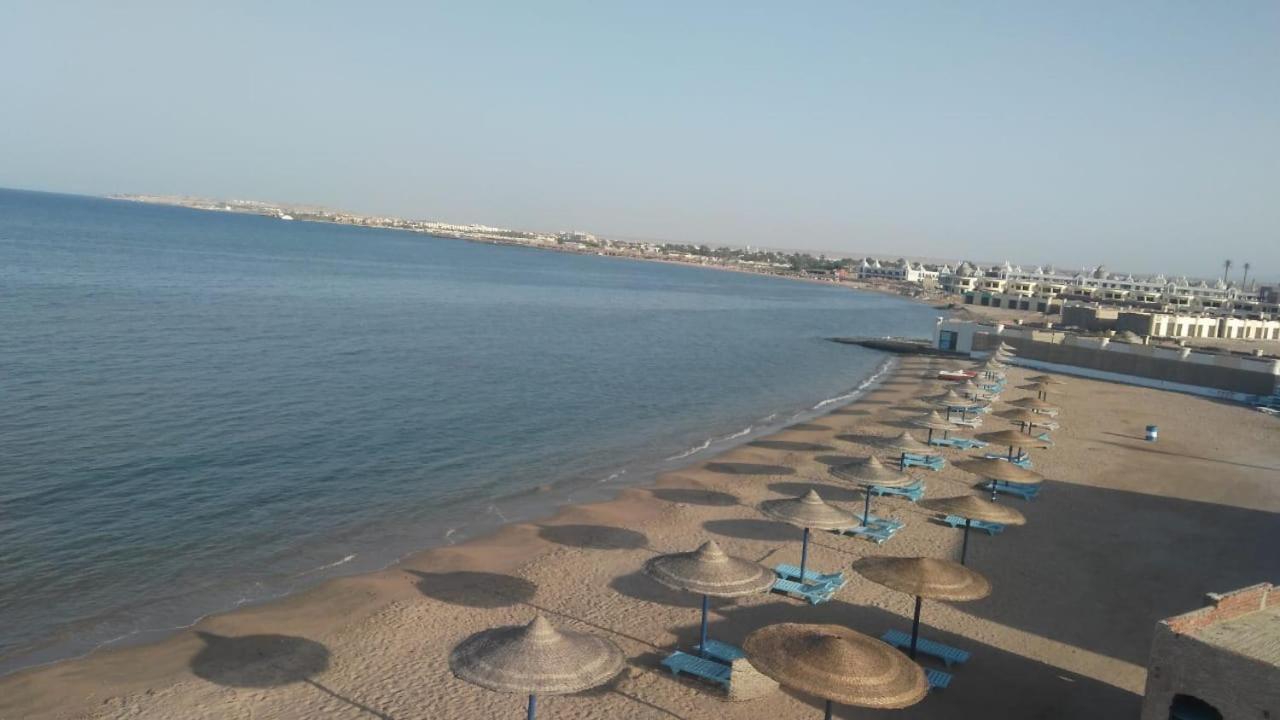 Cecelia Resort
