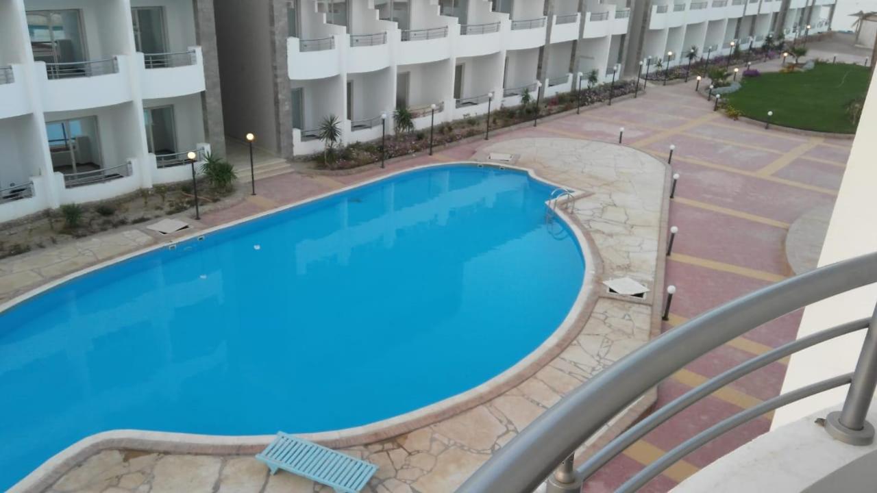 Cecelia Resort