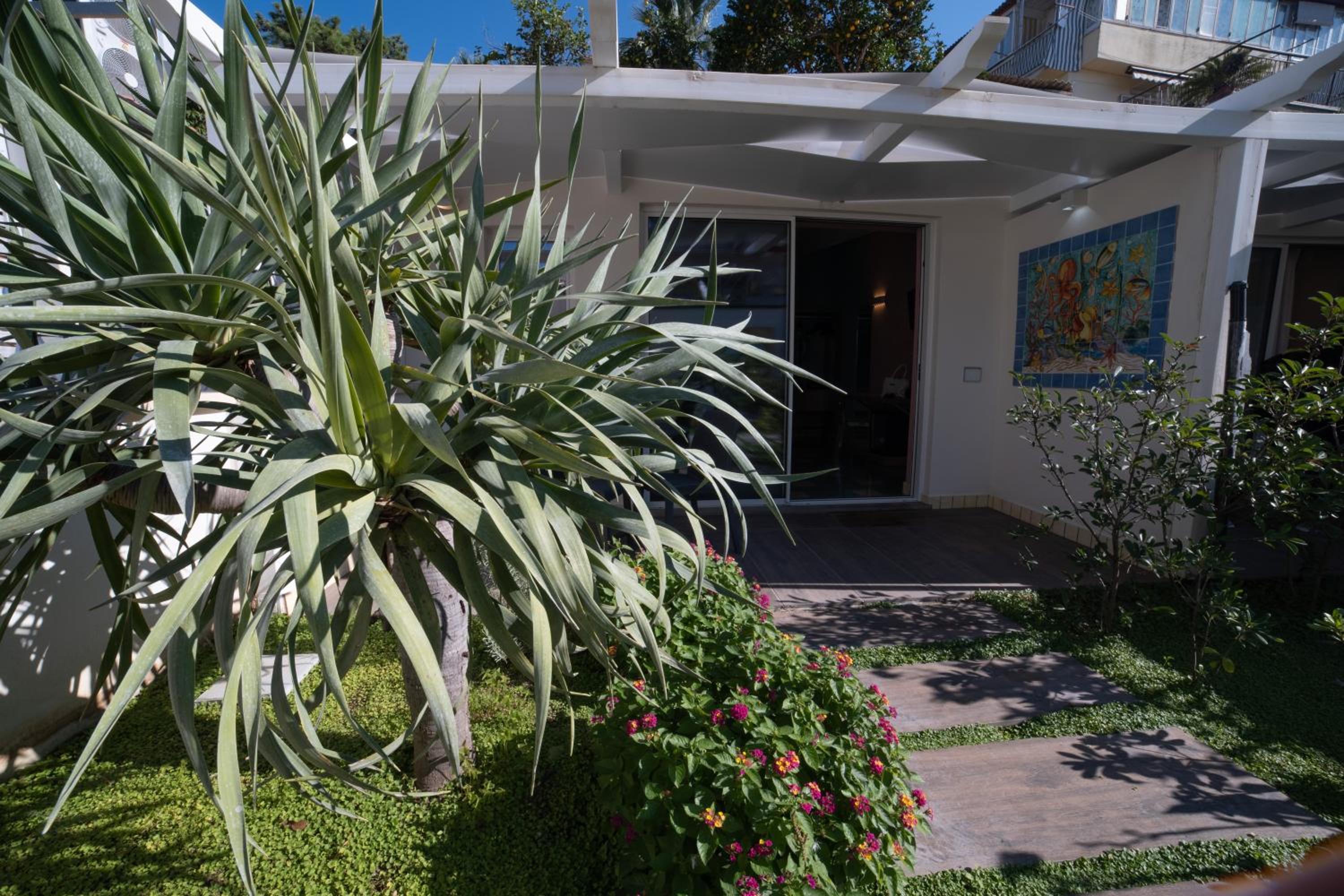 Villa Adua