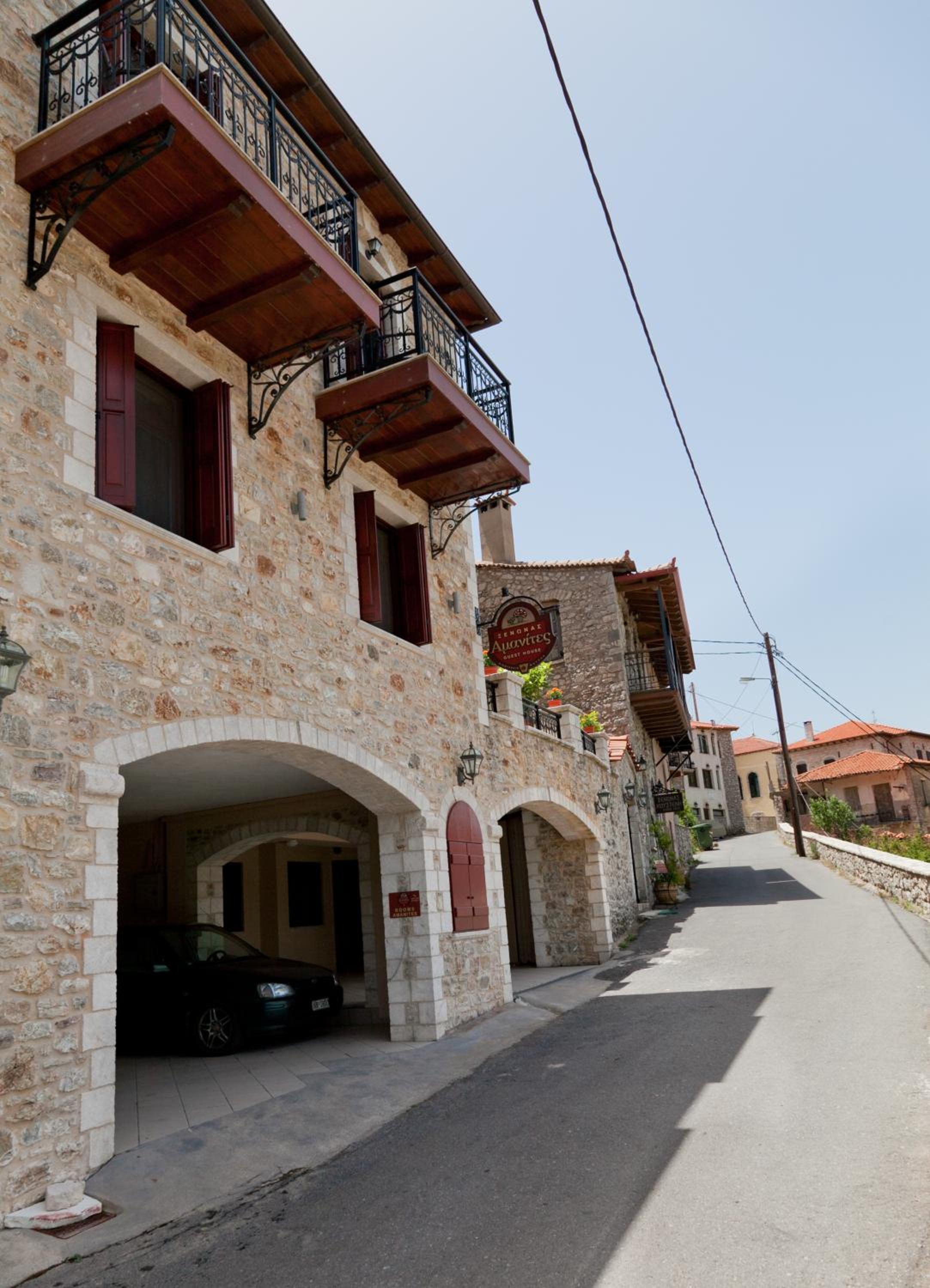 Amanites Guesthouse view 3