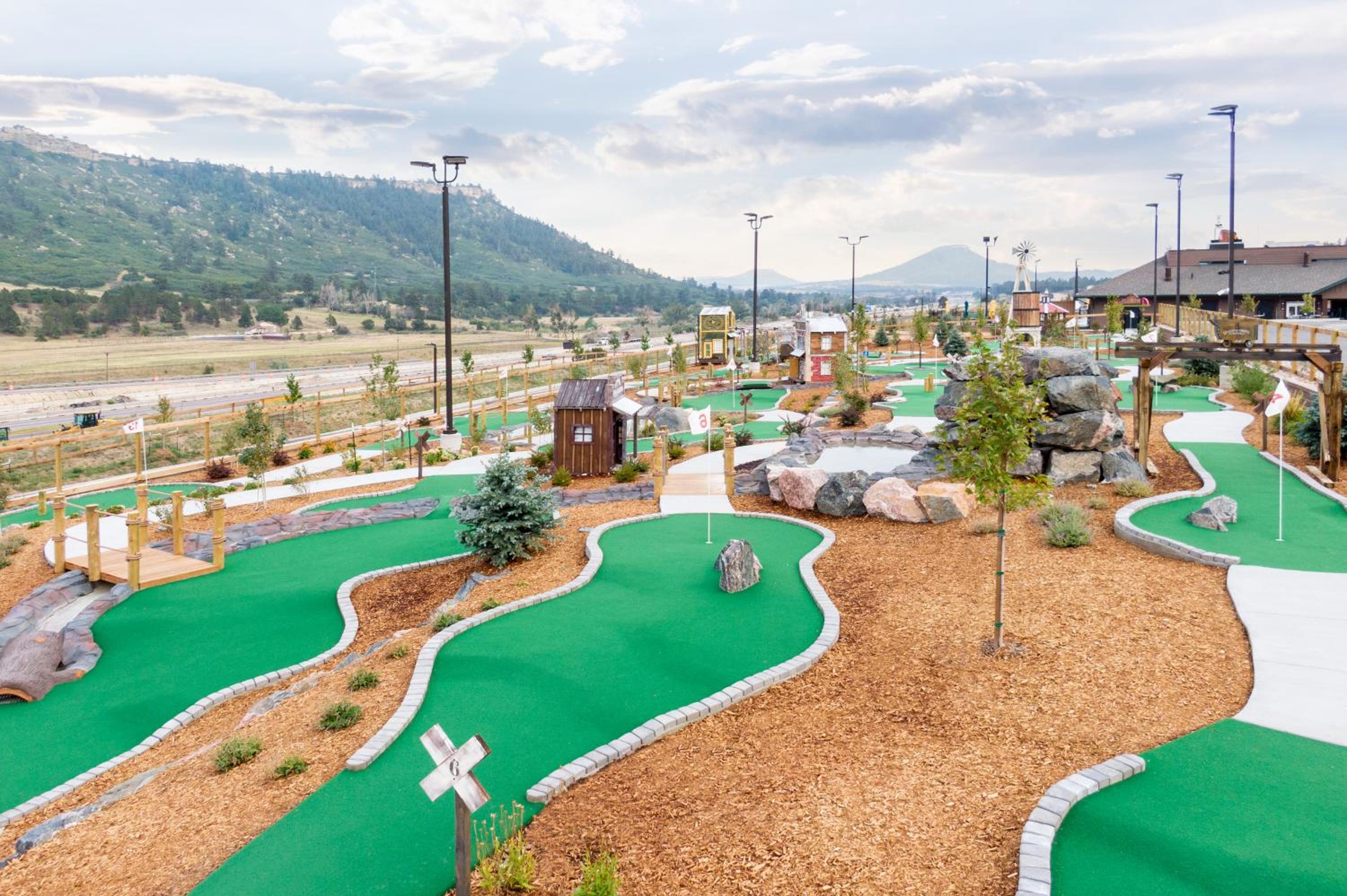 Jellystone Park™ at Larkspur