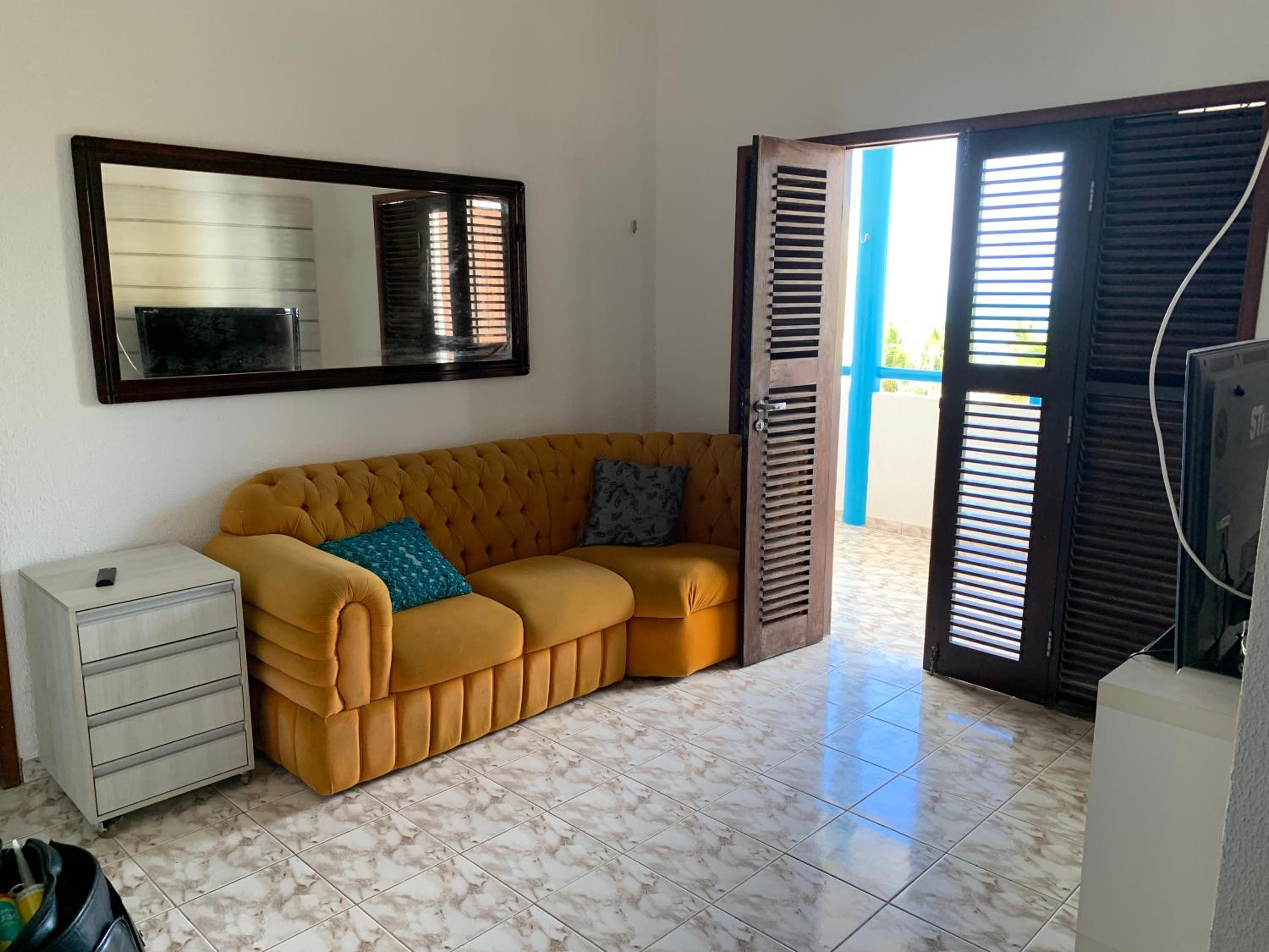 Casa em FRENTE À PRAIA, ao lado do Nord Hotel - Tabatinga