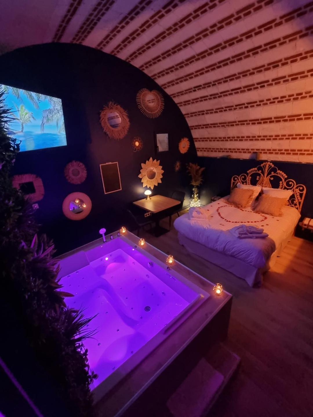 Jacuzzi