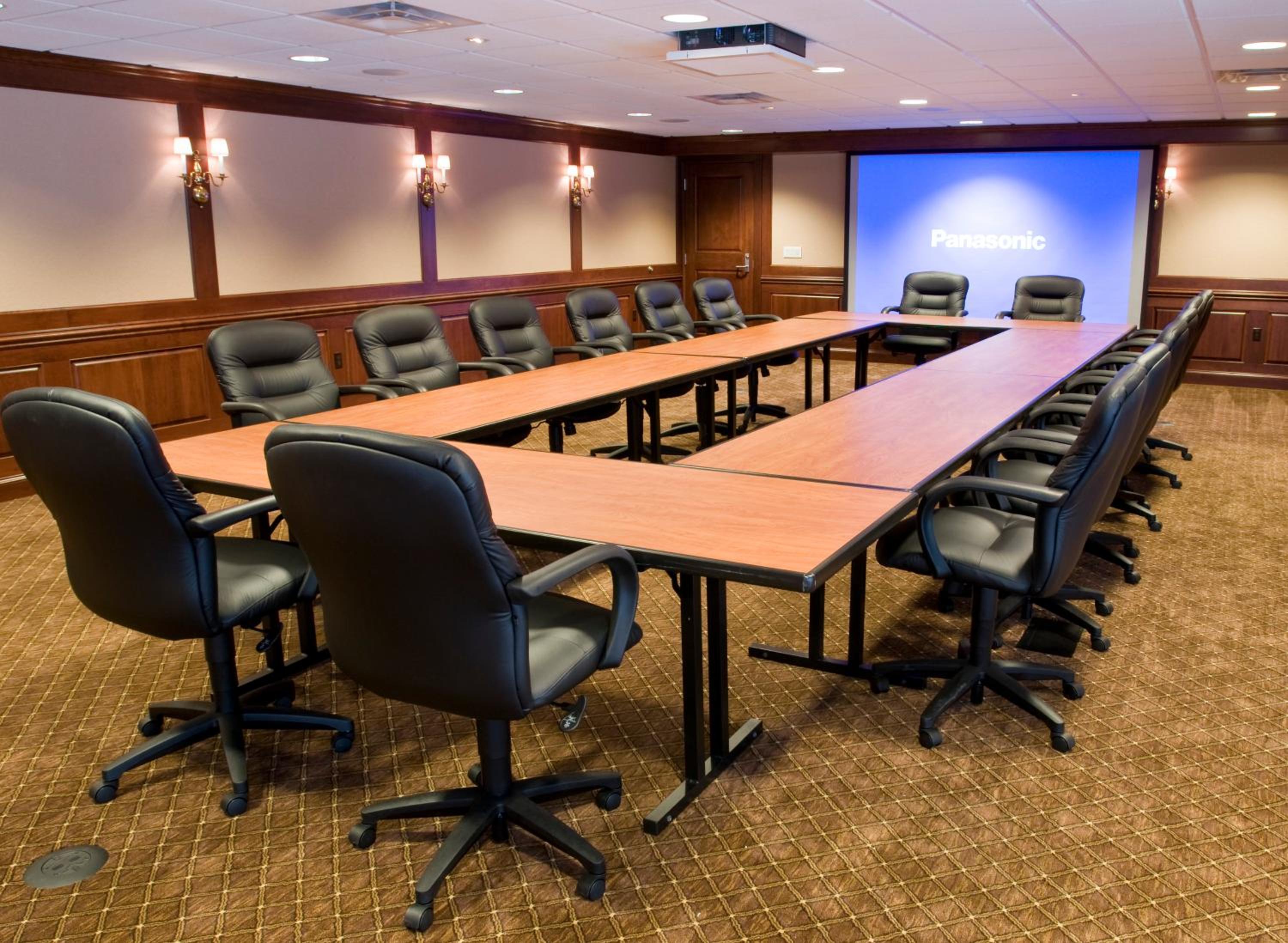 Hillsdale College Dow Hotel and Conference Center