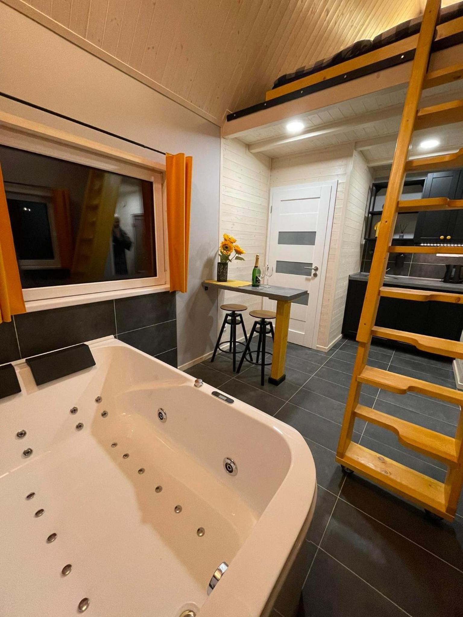 Privátní wellness domek RockStar
