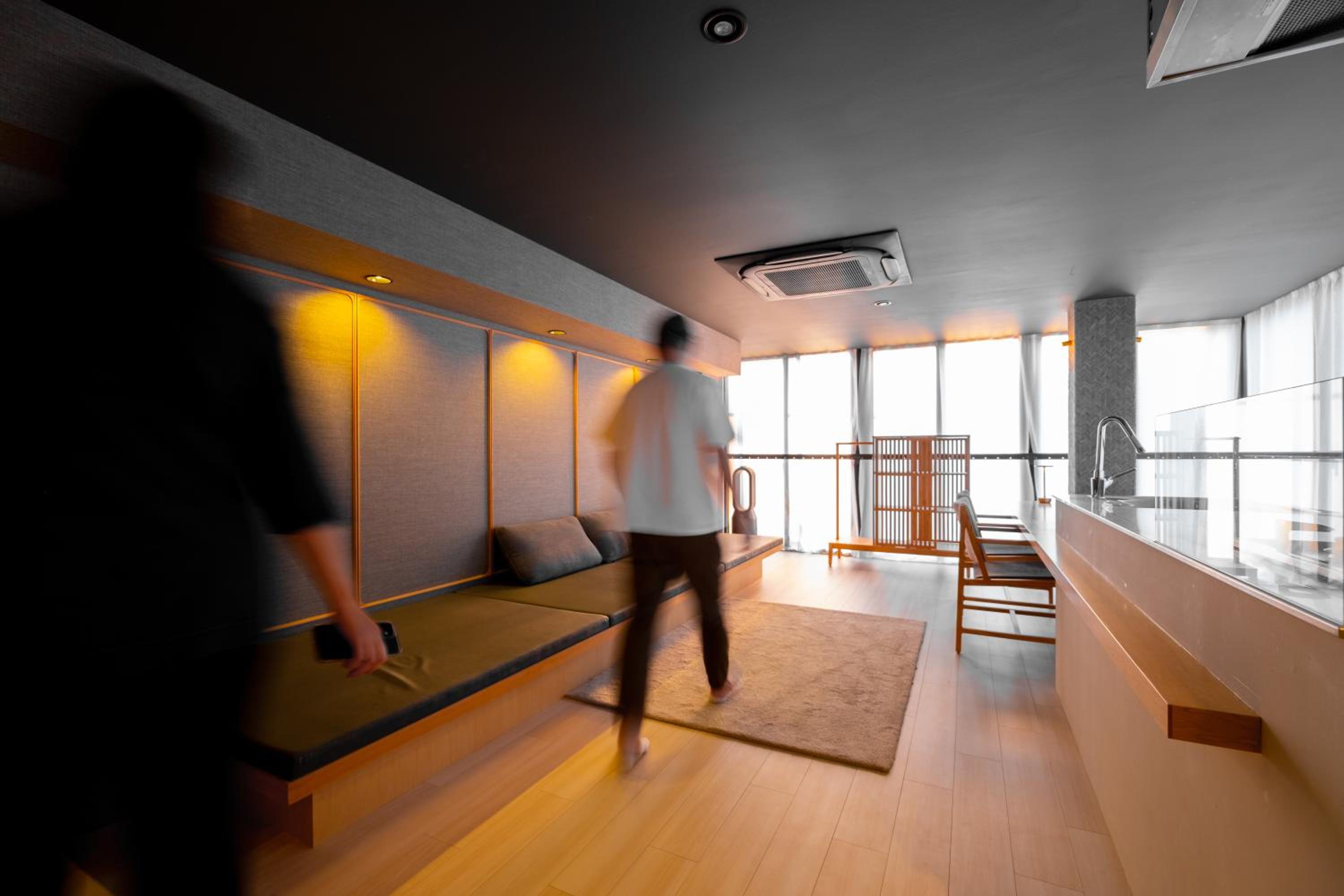 AET & o3 HOTEL