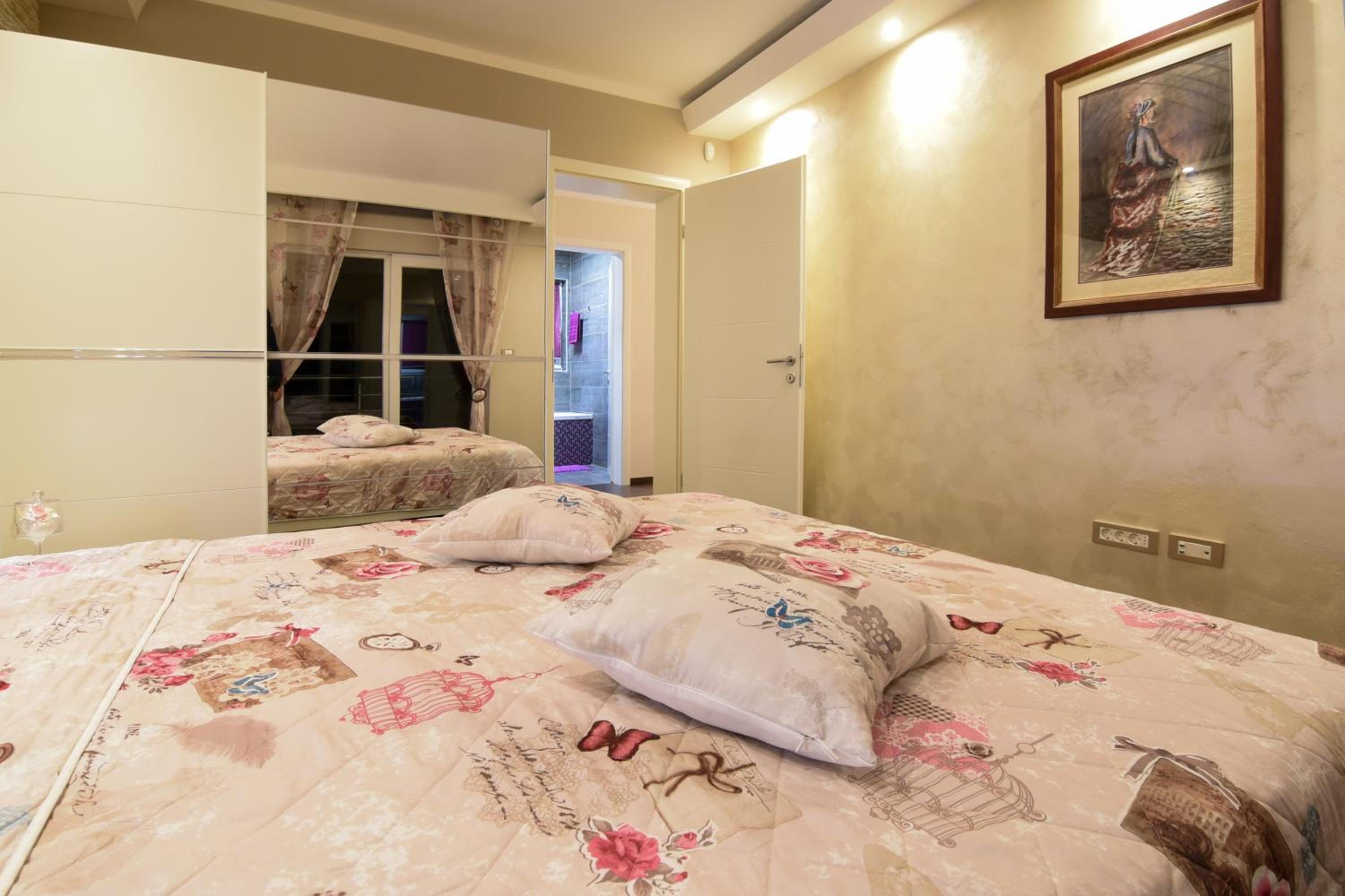 Villa Maelynn Opatija with Heated Pool and Sea View view 5
