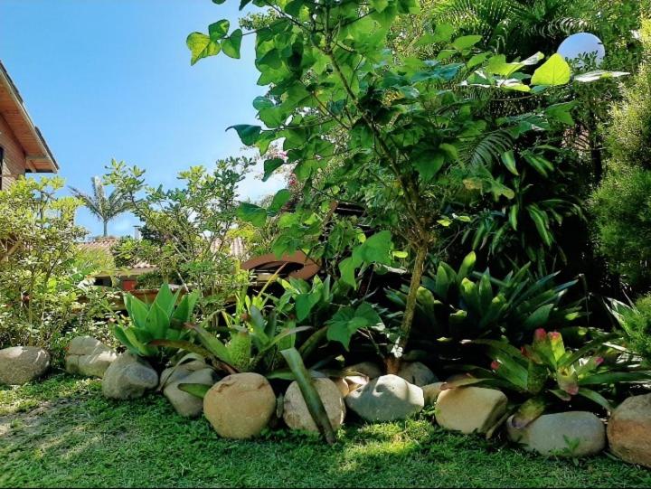 Villa Josefa - Cabanas completas com piscina e churrasqueira