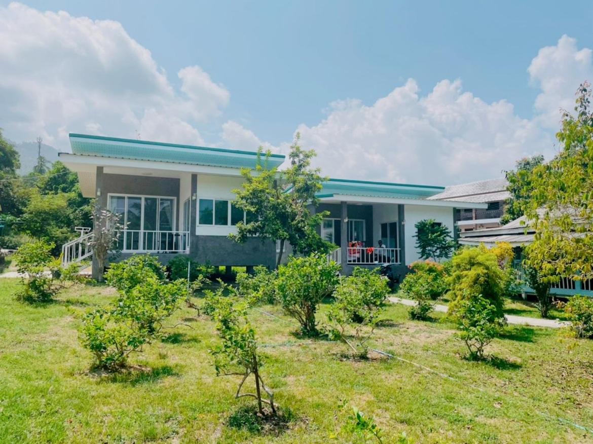 Hotel SuanMalisamuiVilla G02 - Image 1