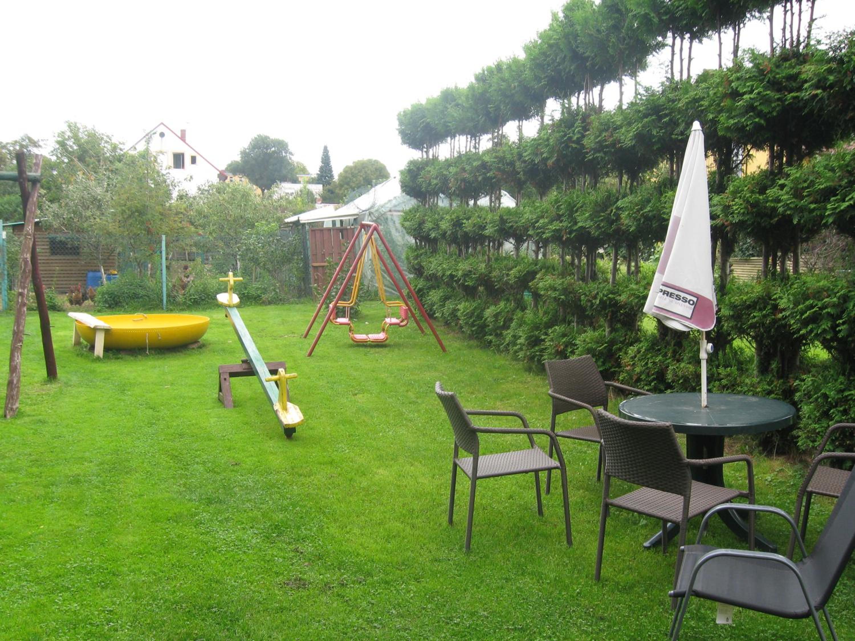 Photo 33