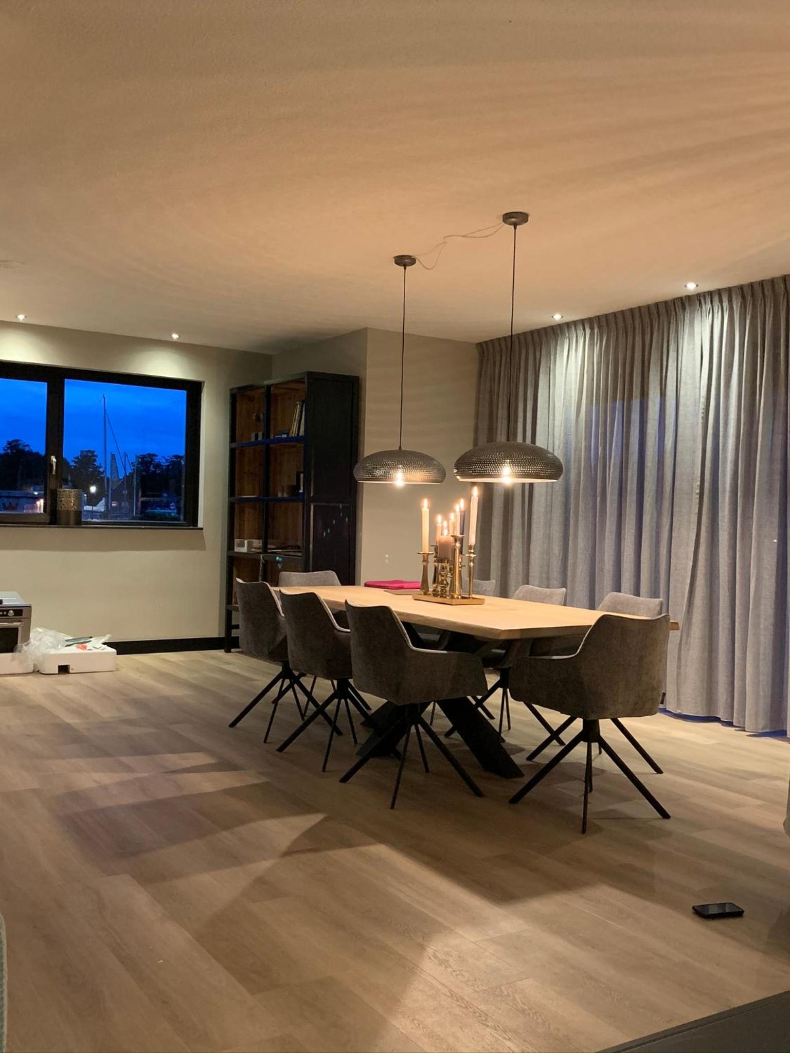 New high end waterfront family villa