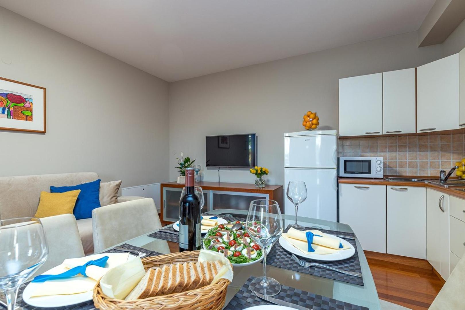 Apartment Complex Irena with Pool - Property Image 49