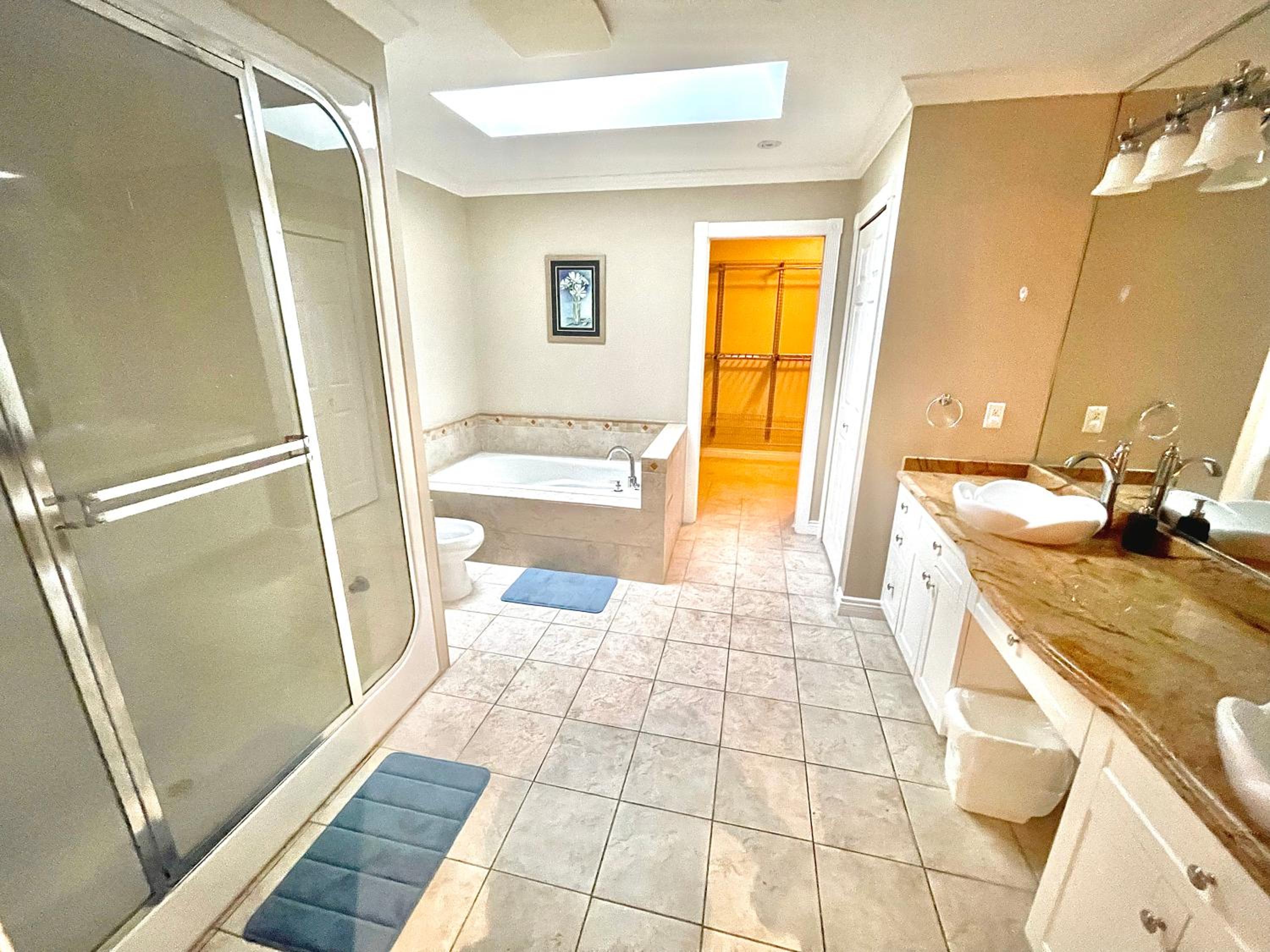 Crescent Park King bedroom with Large private bathroom