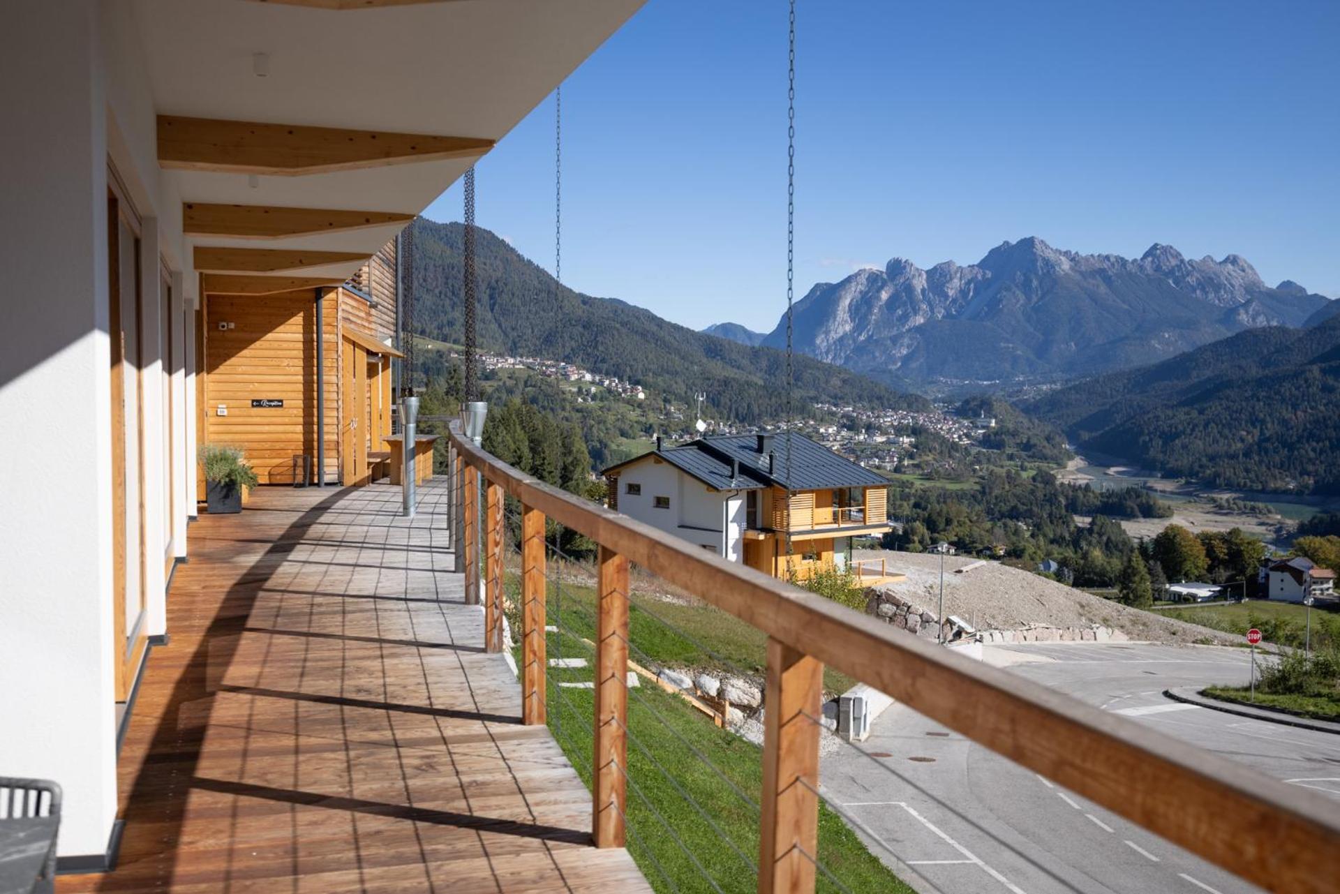 Giallo Dolomiti Wellness view 5