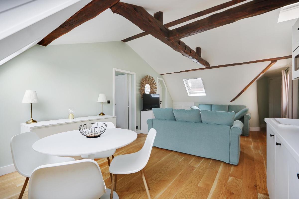 Pick A Flat's Apartments in Opéra Saint Lazarre - Rue de l'Isly