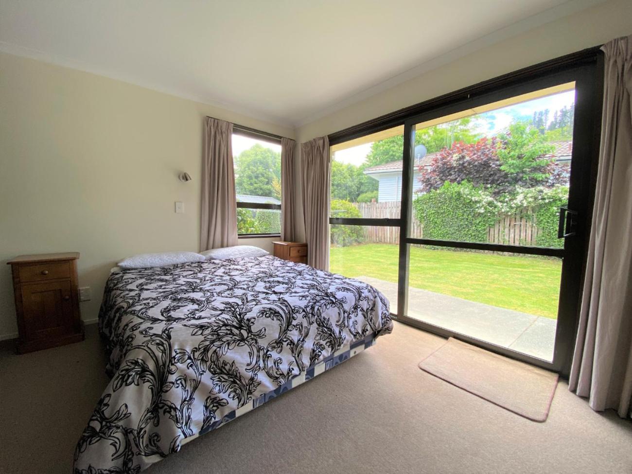 66 Conical Hill Road view 4