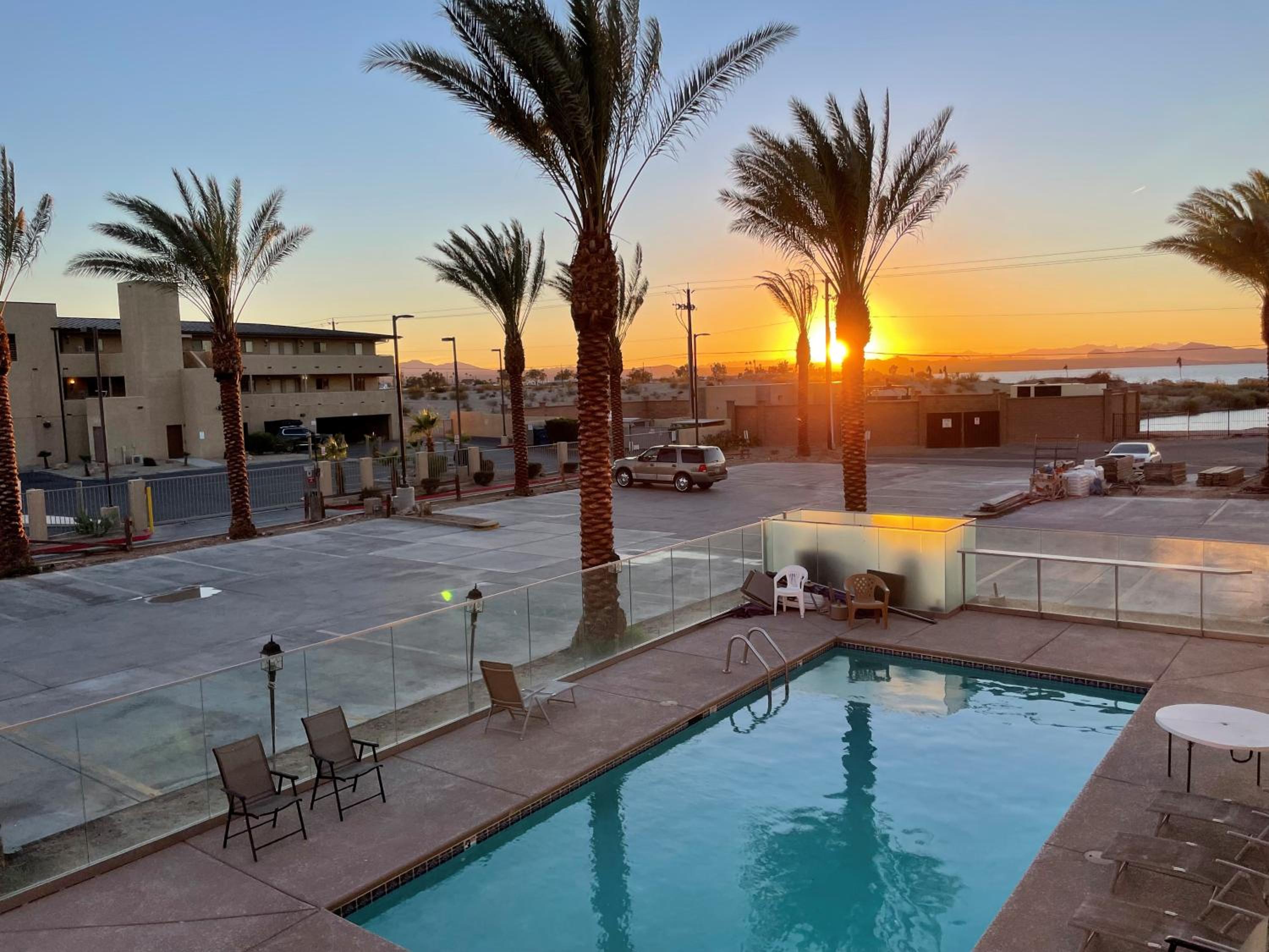 Sway Hotel Lake Havasu view 3
