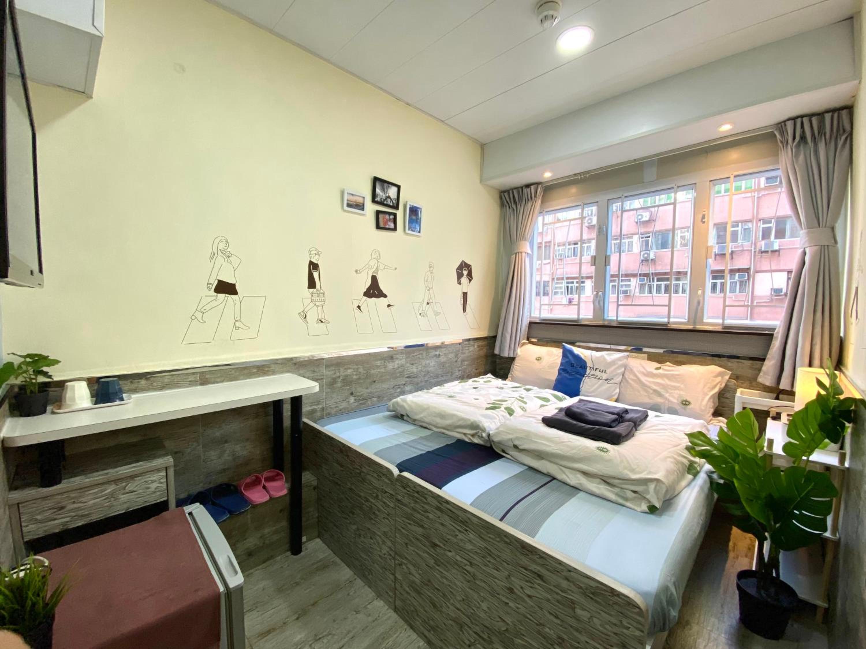 Hong Kong Hostel (Tsim Sha Tsui Mansion)
