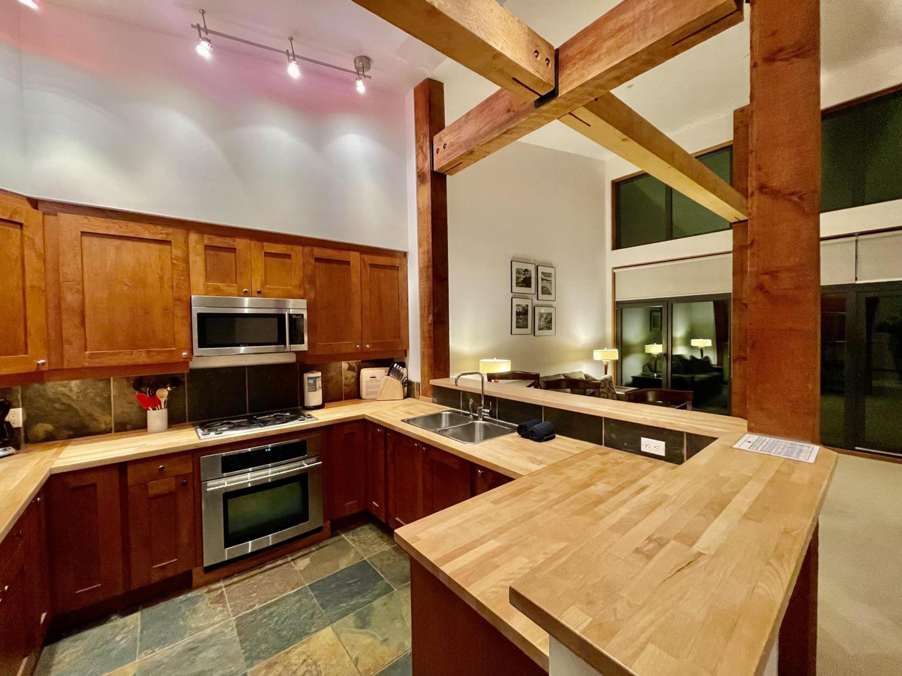 Top-Floor Villa With Pacific Ocean Views Bbv