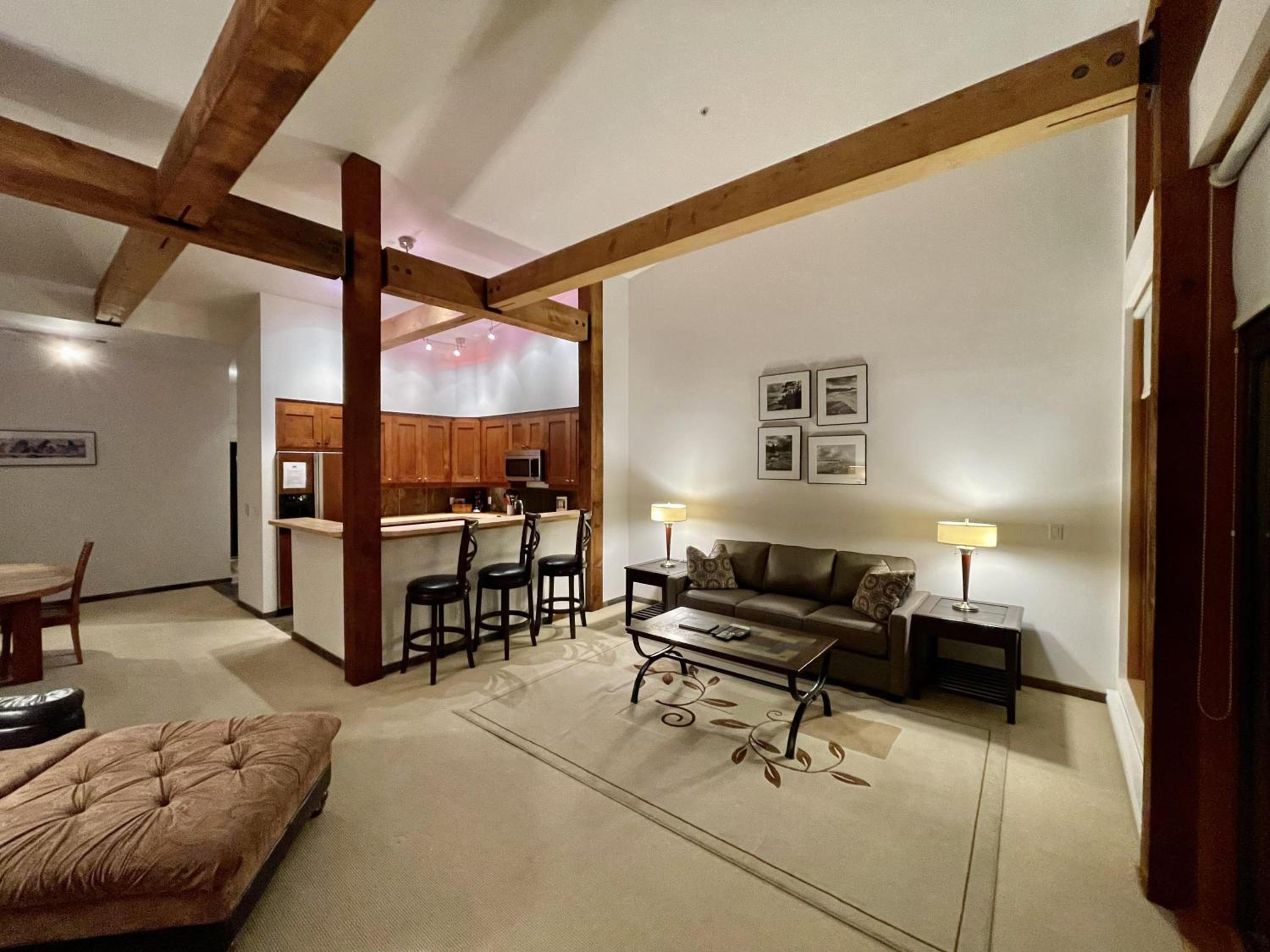 Top-Floor Villa With Pacific Ocean Views Bbv