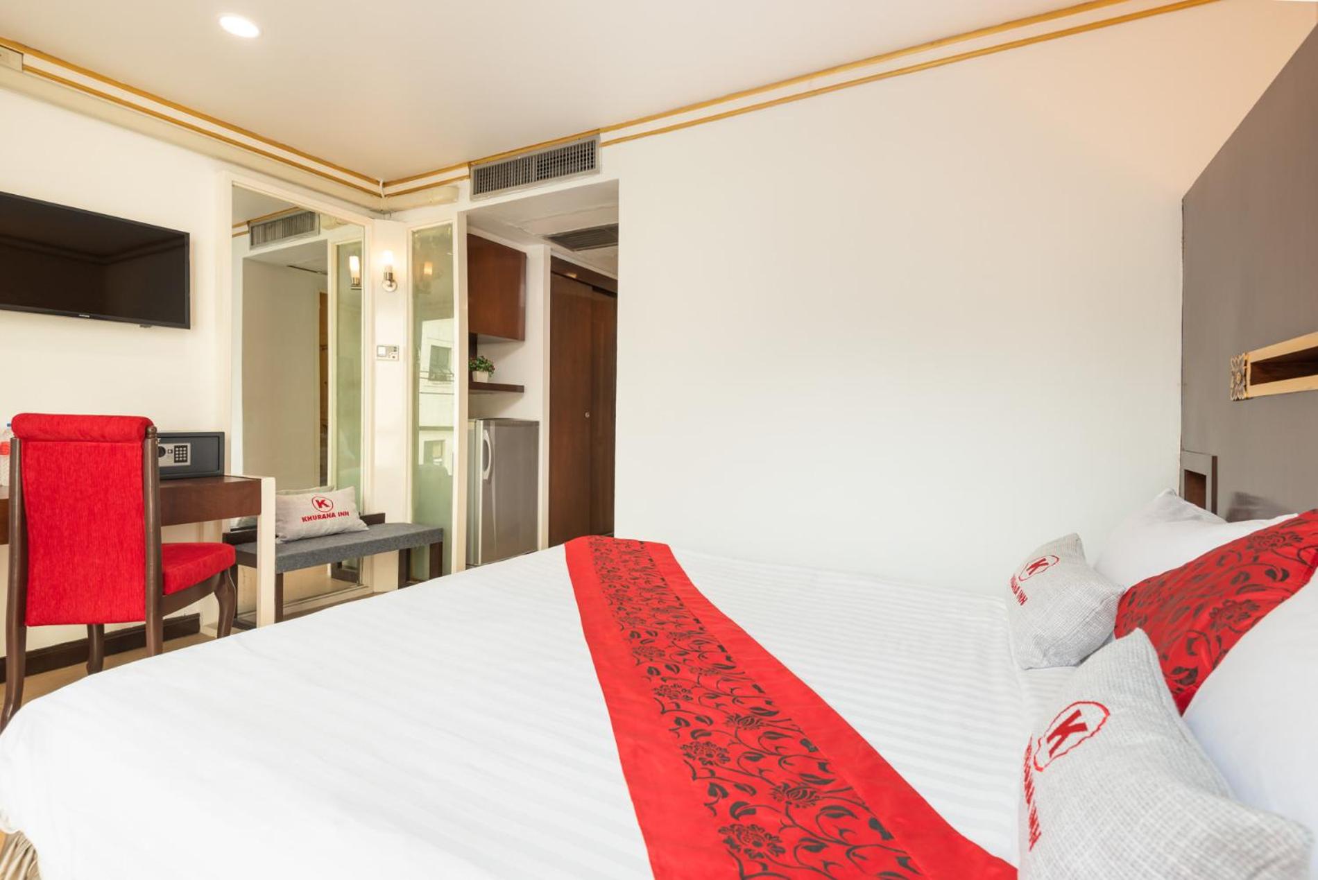 Khurana Inn