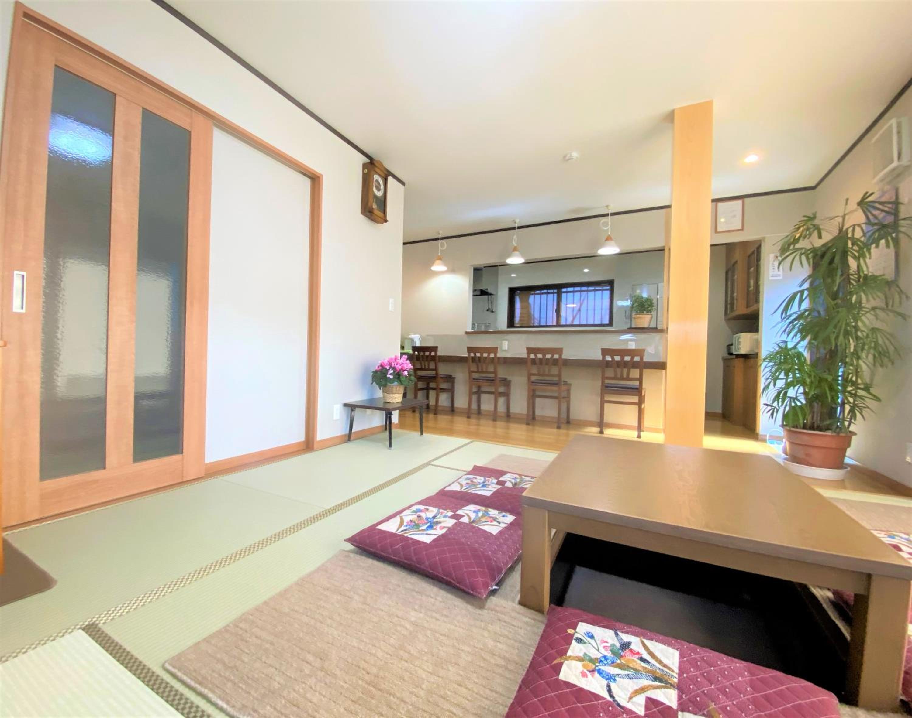 LINK HOUSE view 2