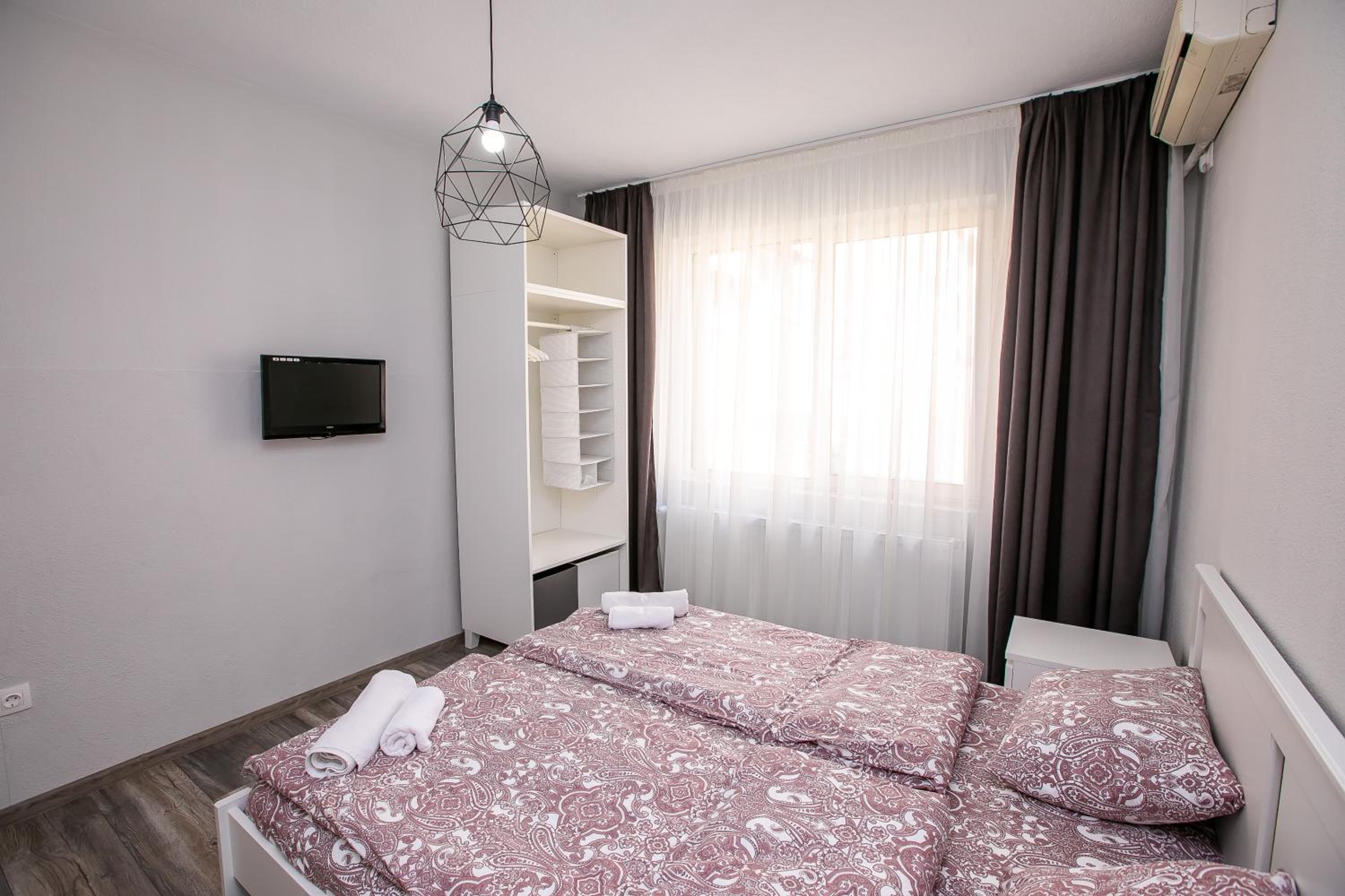 Aparthouse Heaven view 4
