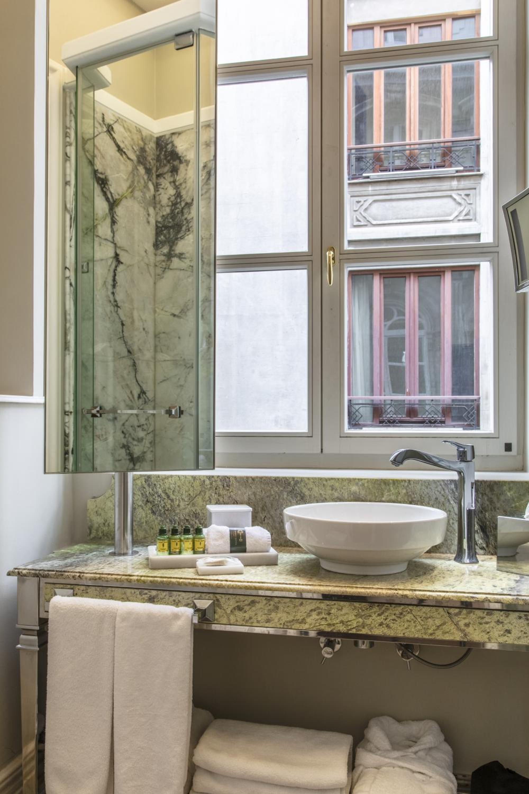 The Bank Hotel Istanbul, a Member of Design Hotels - Image 55