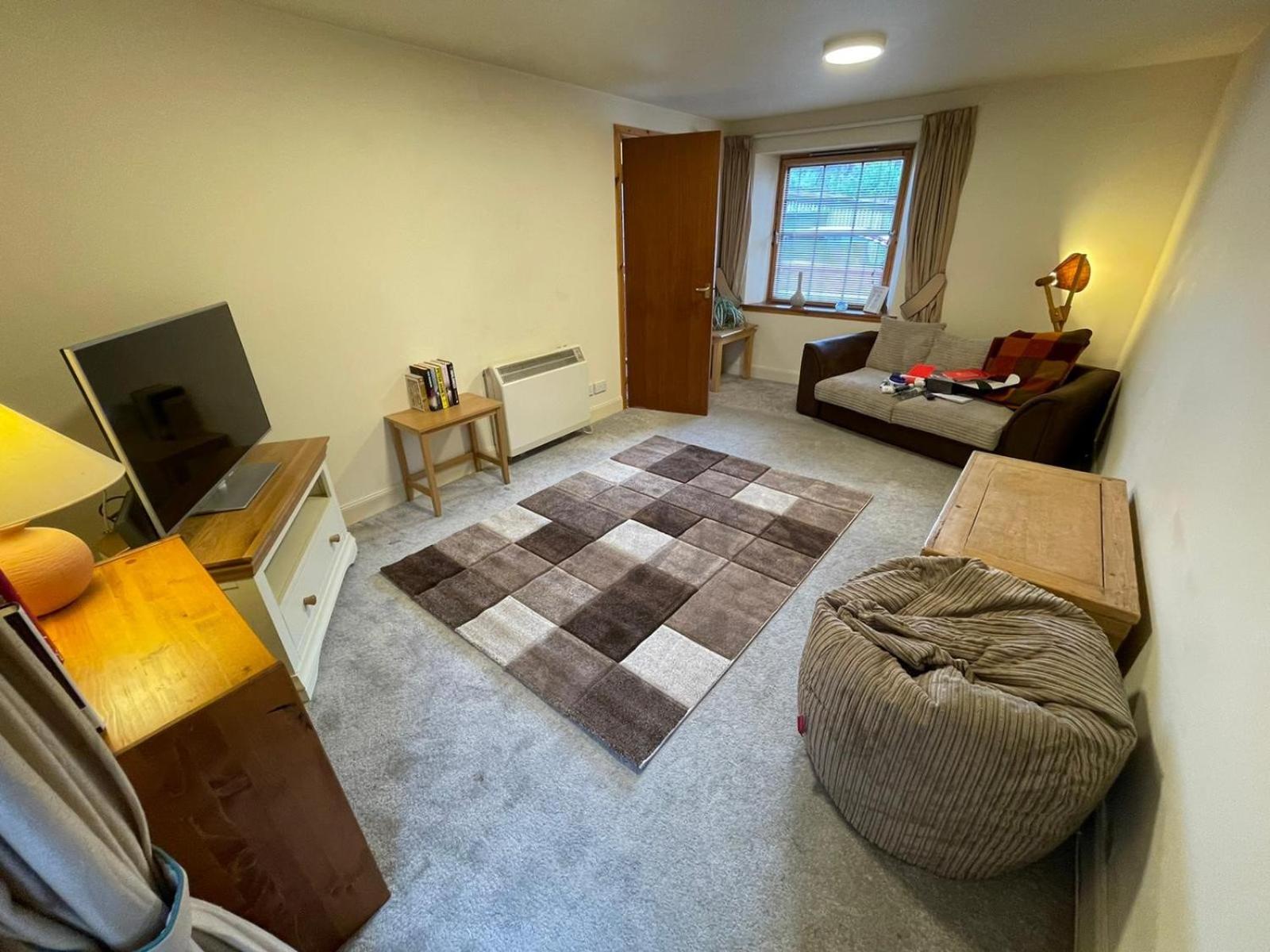 Lovely and Spacious 2BD Holiday Retreat Ballater view 2