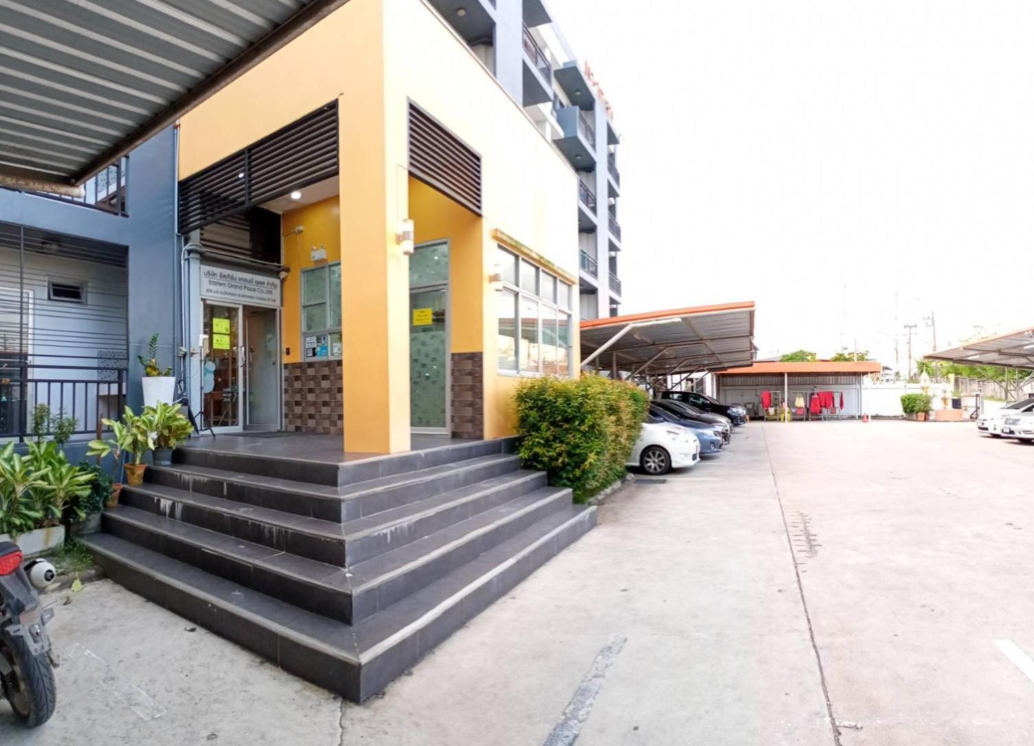 Room 9 Residence