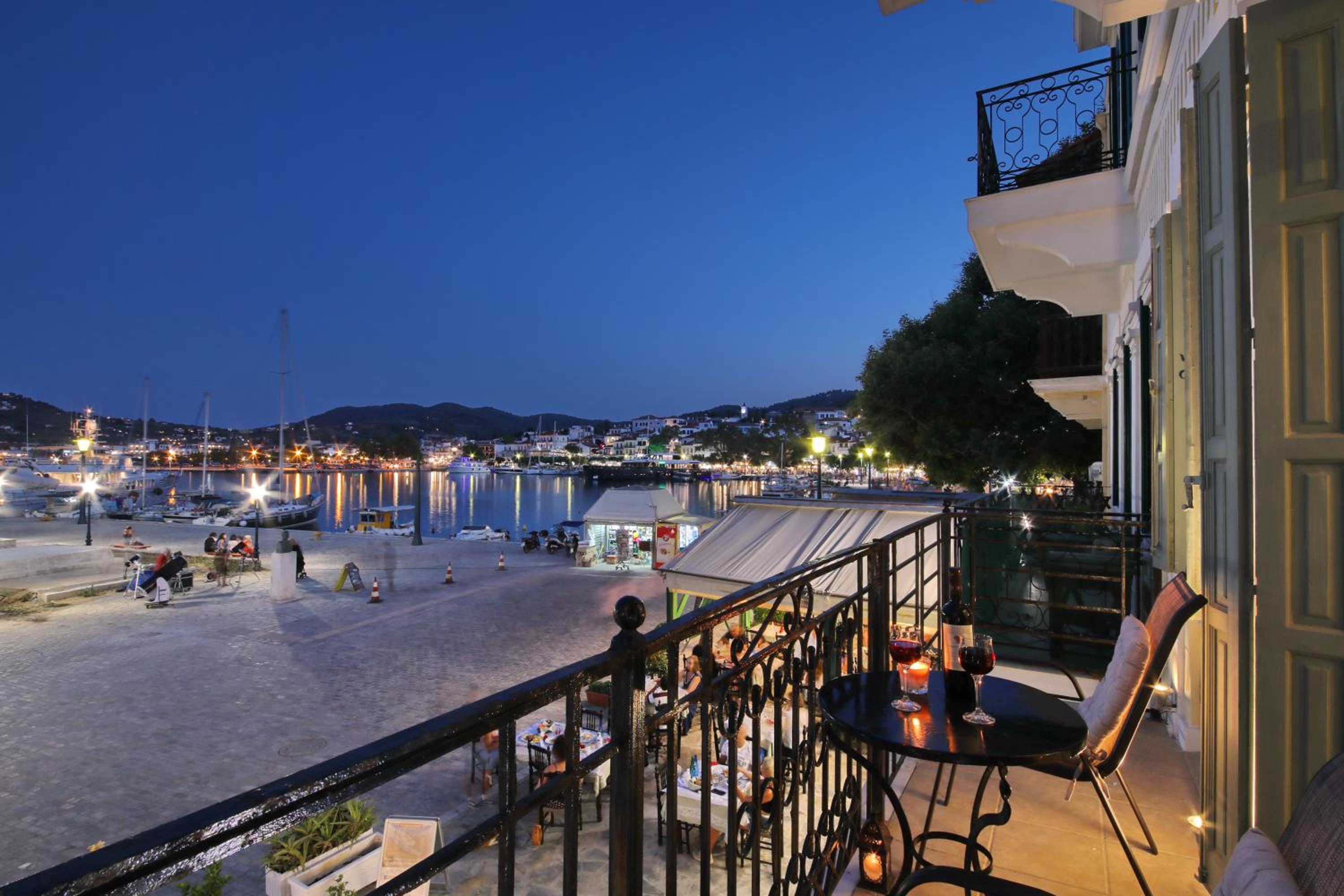 Faros Coastal Apartments