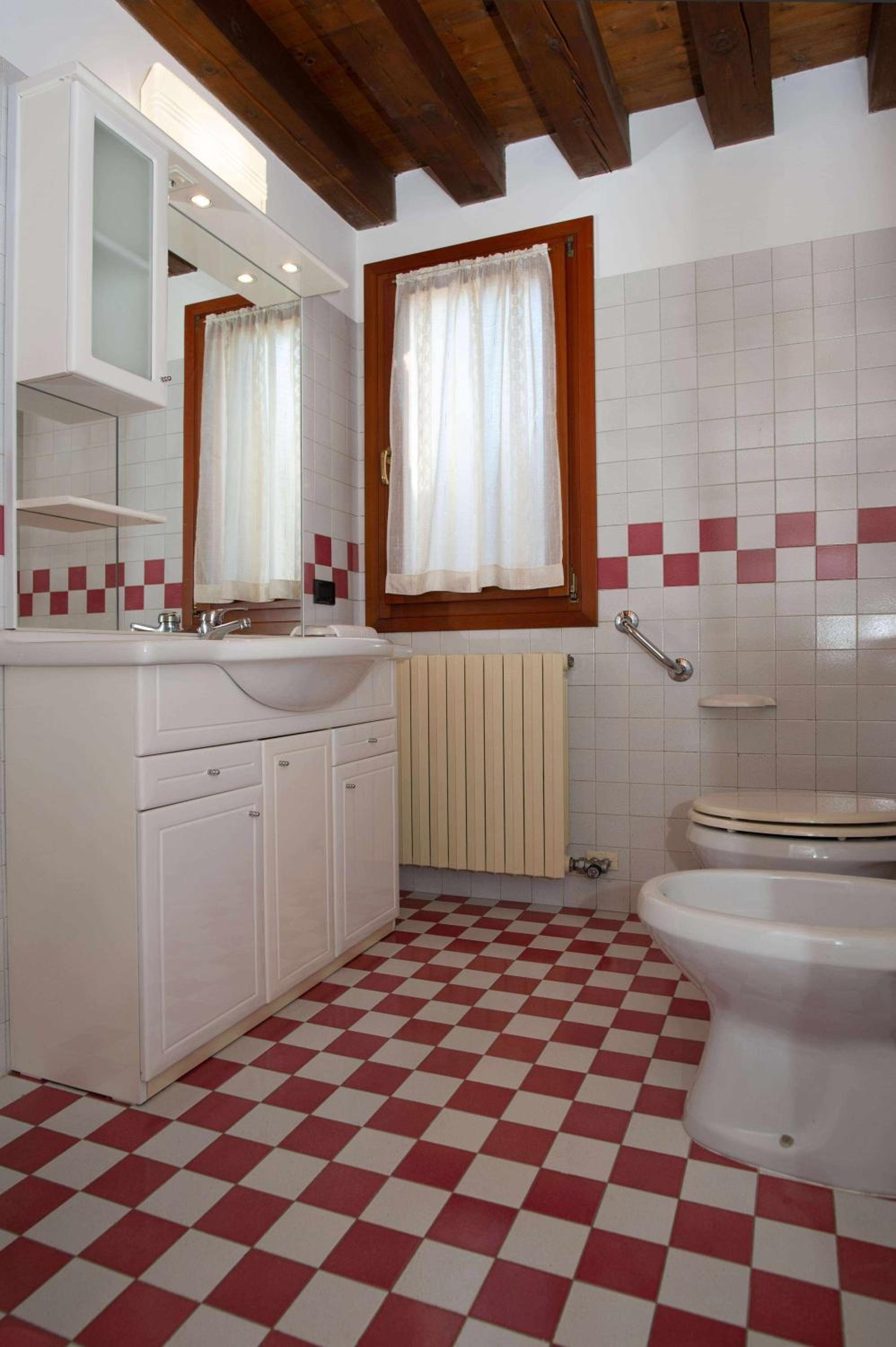 "CA' RAFFAELLO" lovely house near Venice view 4