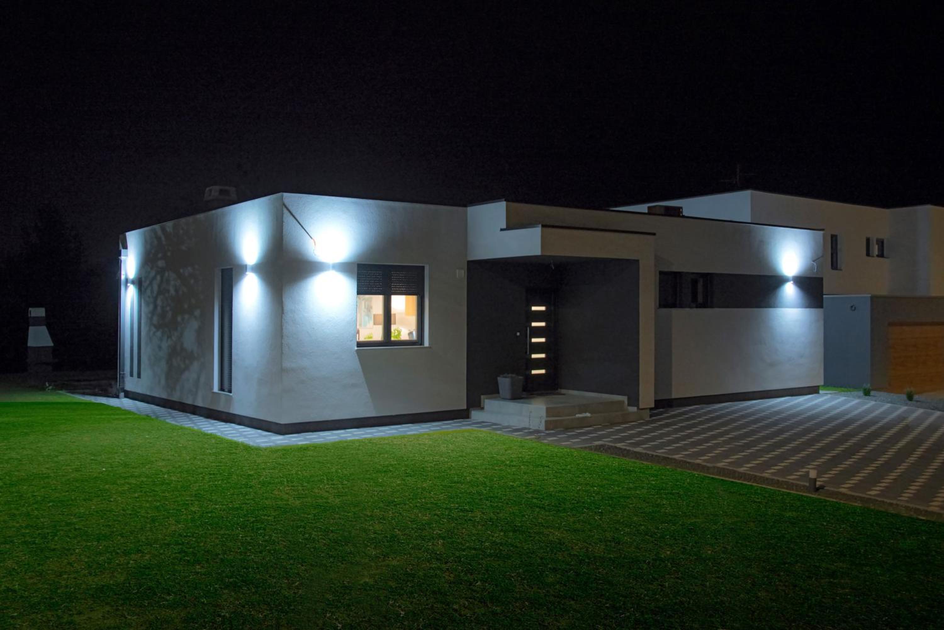 K Relax Place, Varaždinske Toplice, modern home with Sauna, Jacuzzi, WIFI