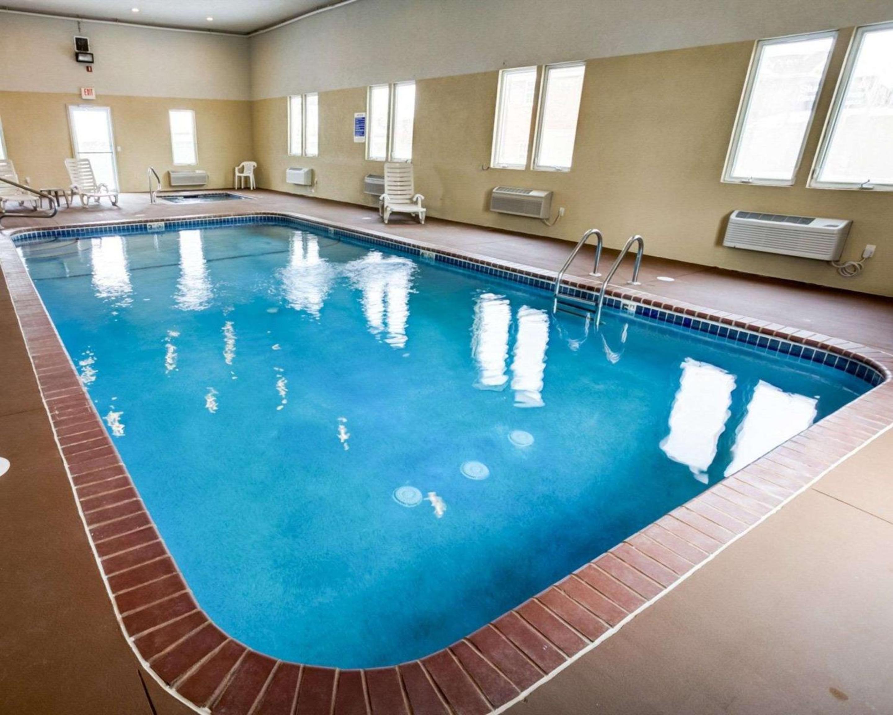 Kearney Vacations - Comfort Inn Kearney - Liberty - Property Image 10