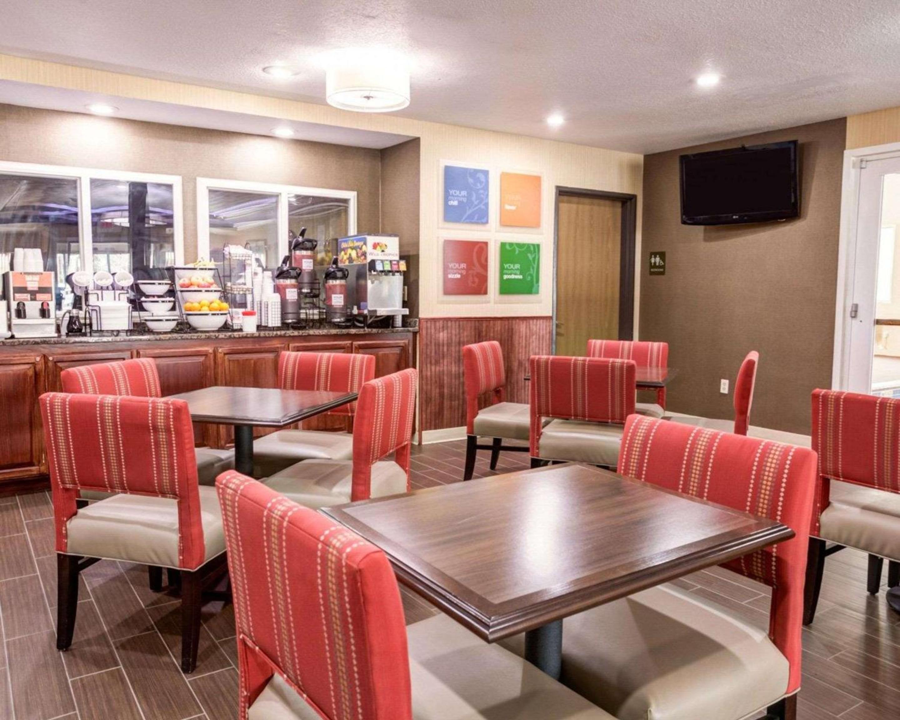 Kearney Vacations - Comfort Inn Kearney - Liberty - Property Image 5
