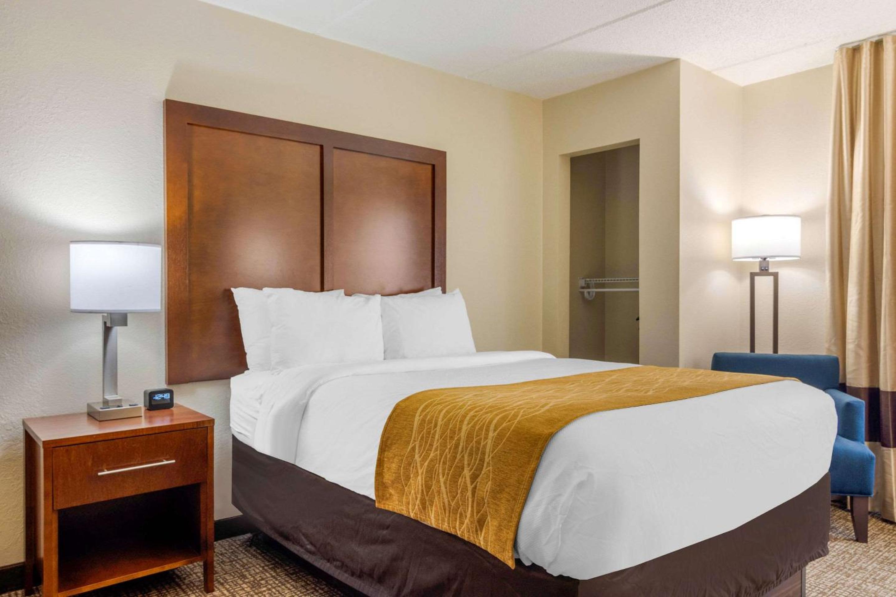 Comfort Inn Atlanta Airport-4
